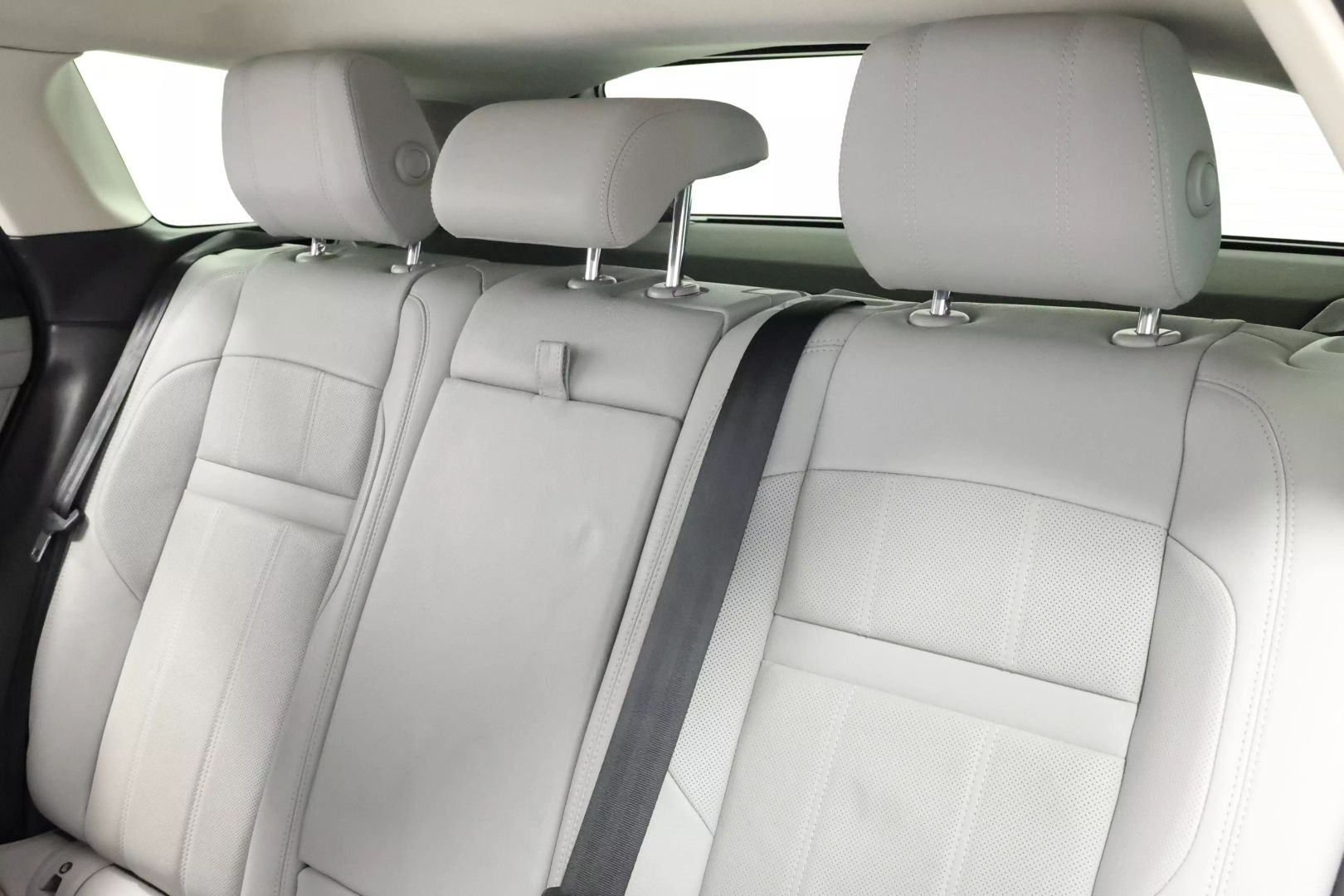 2020 Land Rover Range Rover Evoque - Image 55
