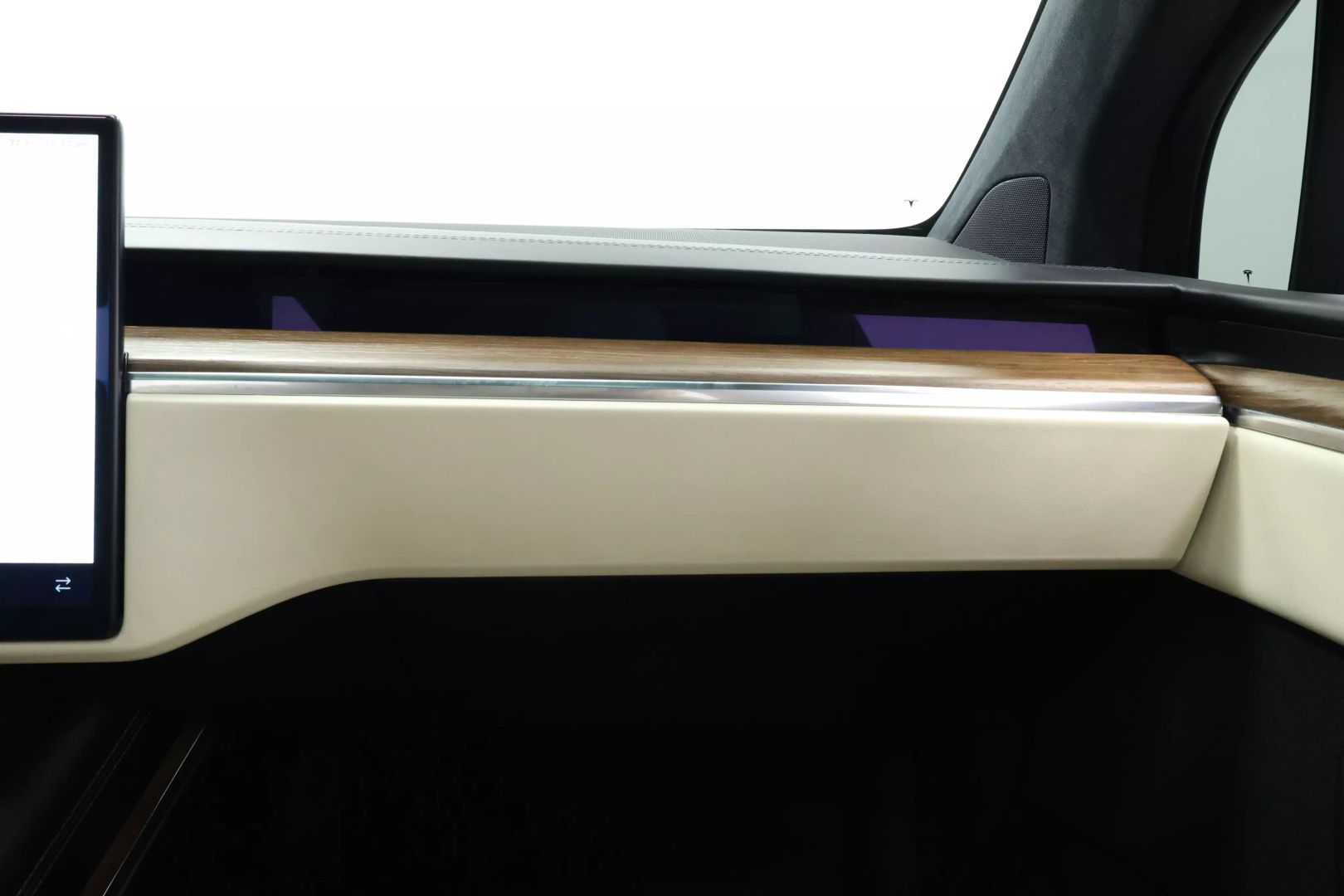 2023 Tesla Model X - Image 93