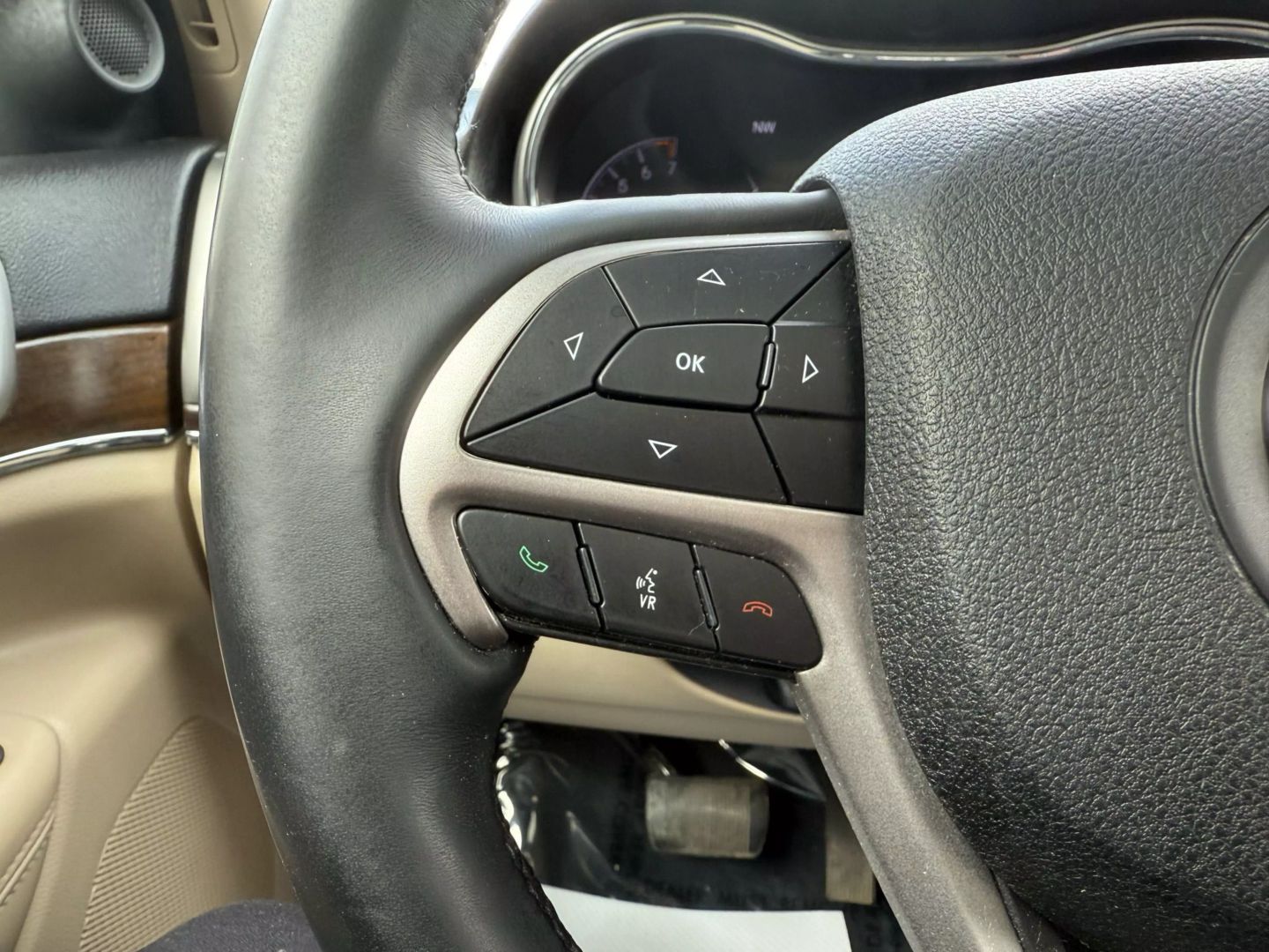 2018 Jeep Grand Cherokee - Image 33