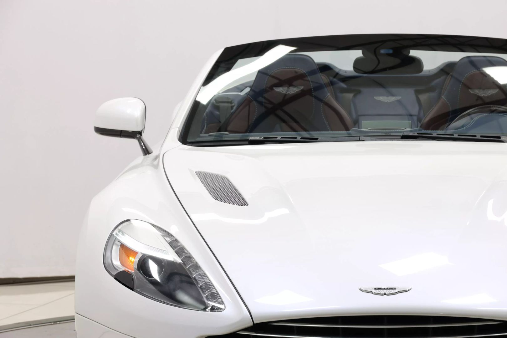 2015 Aston Martin Vanquish - Image 78
