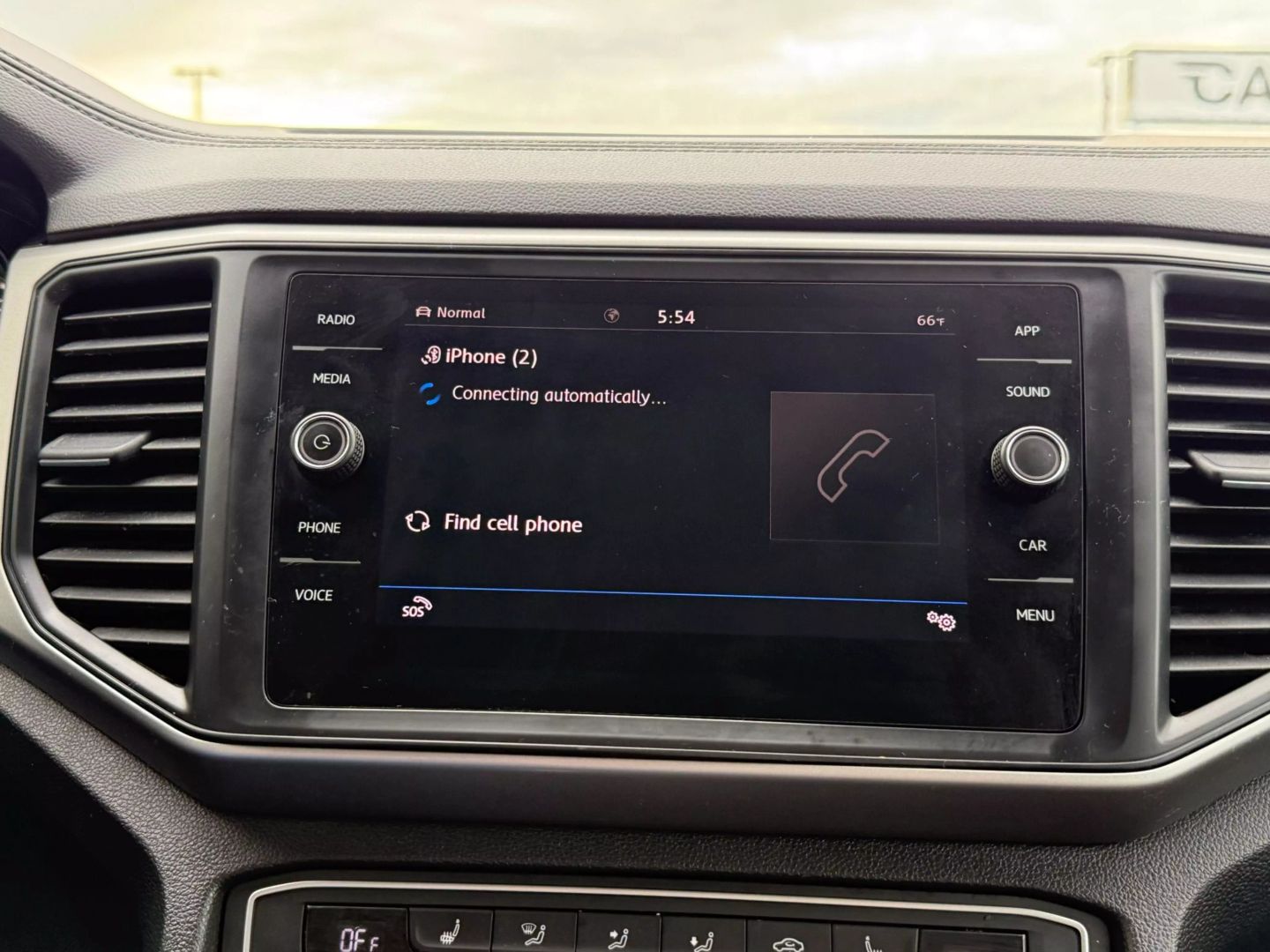 2020 Volkswagen Atlas - Image 35