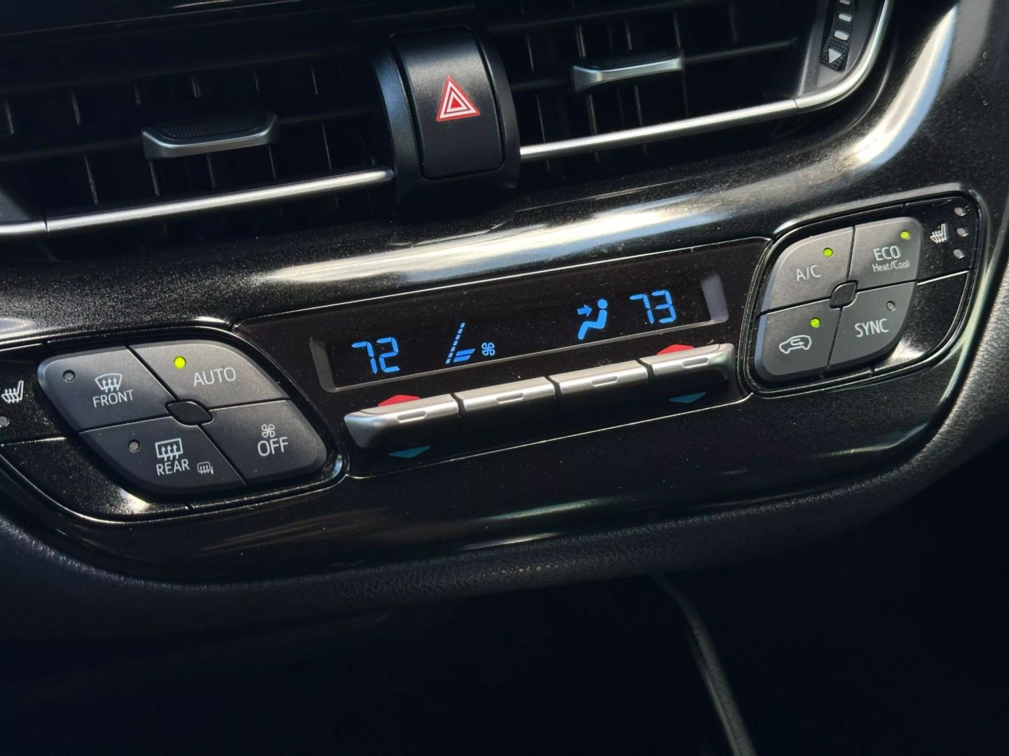 2019 Toyota C-hr - Image 38