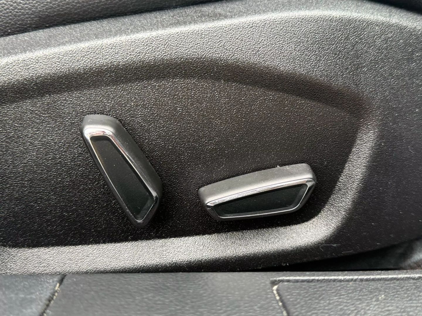 2018 Ford Fusion - Image 24