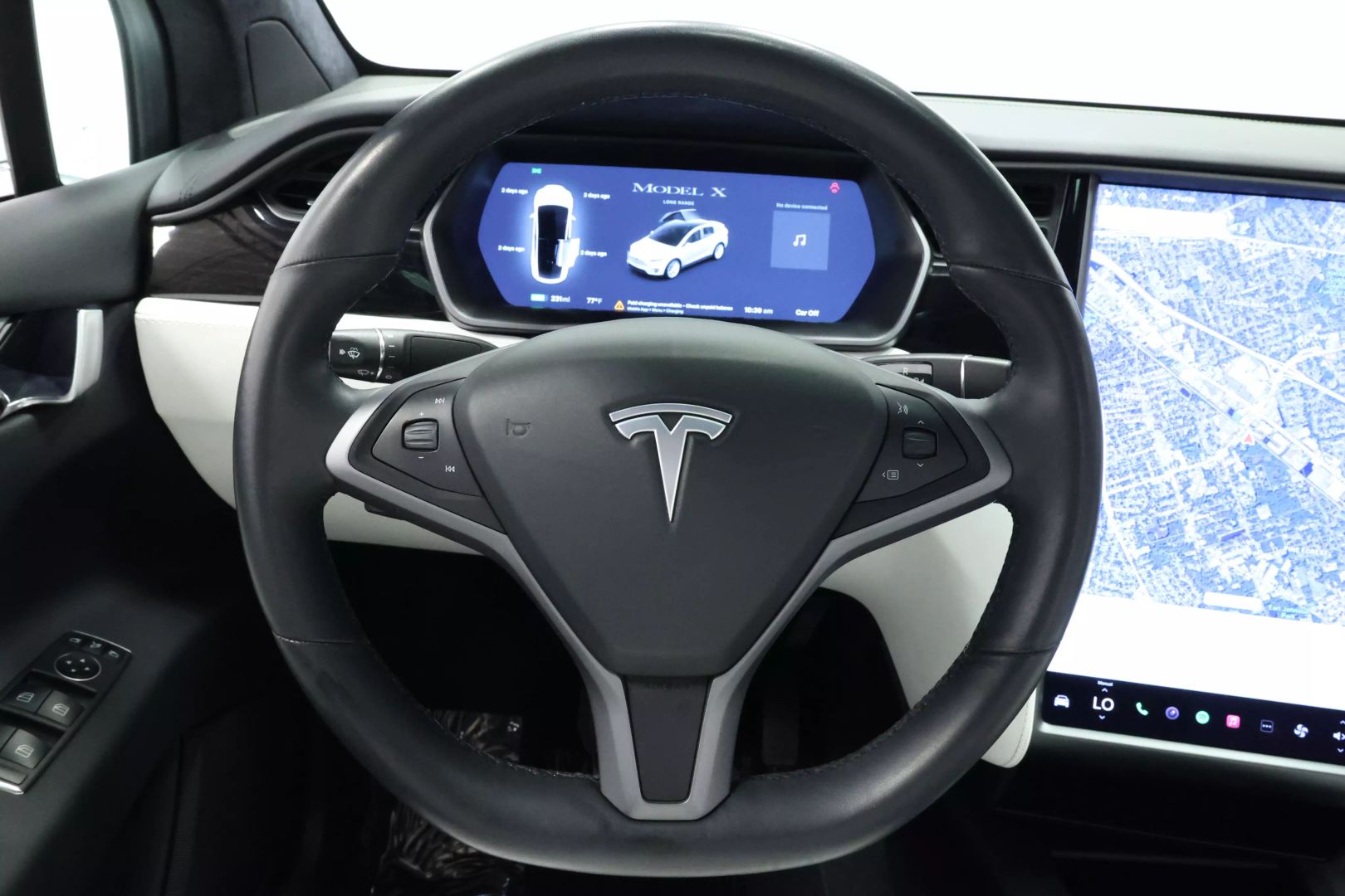 2020 Tesla Model X - Image 20