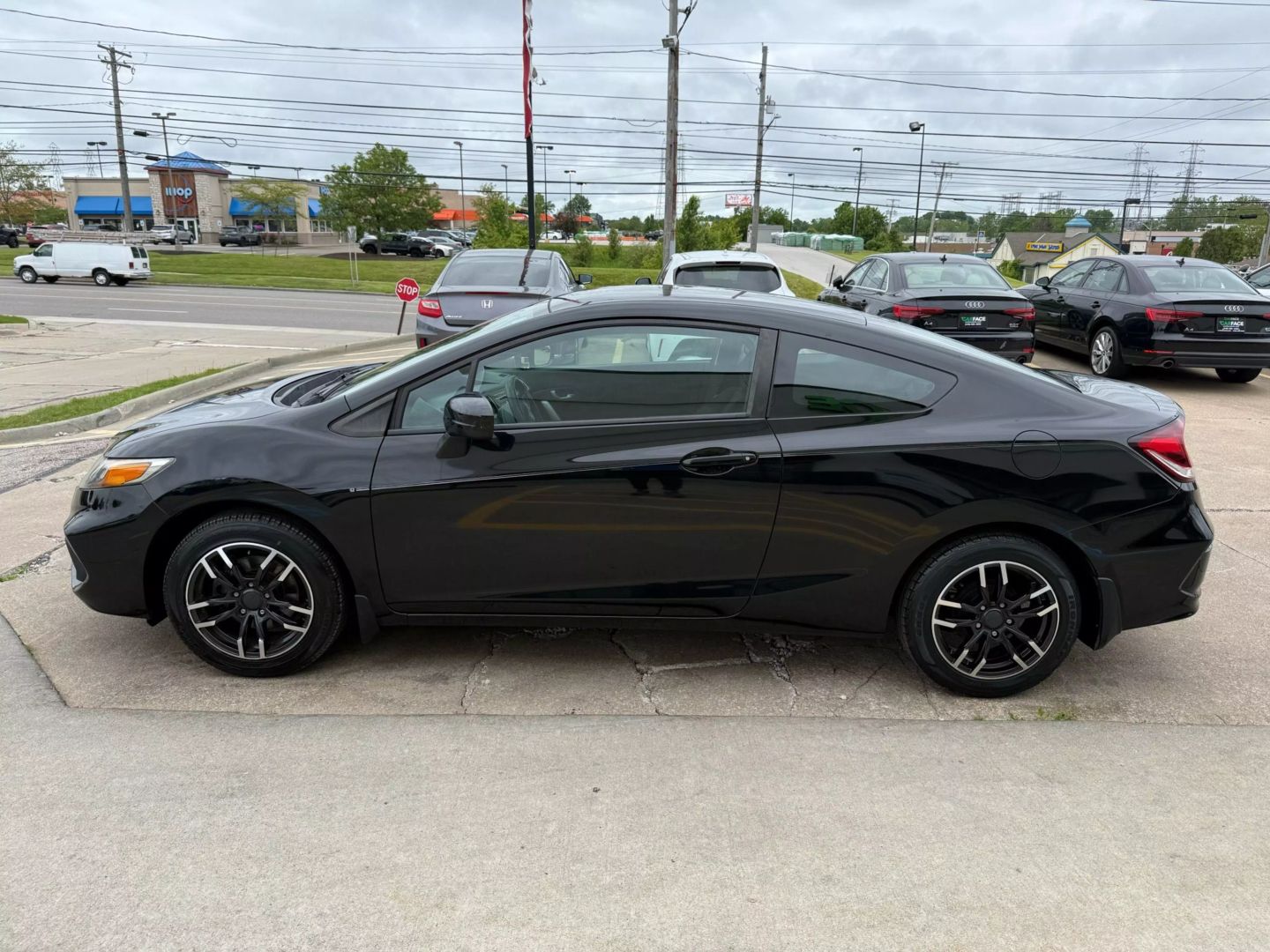 2014 Honda Civic - Image 6