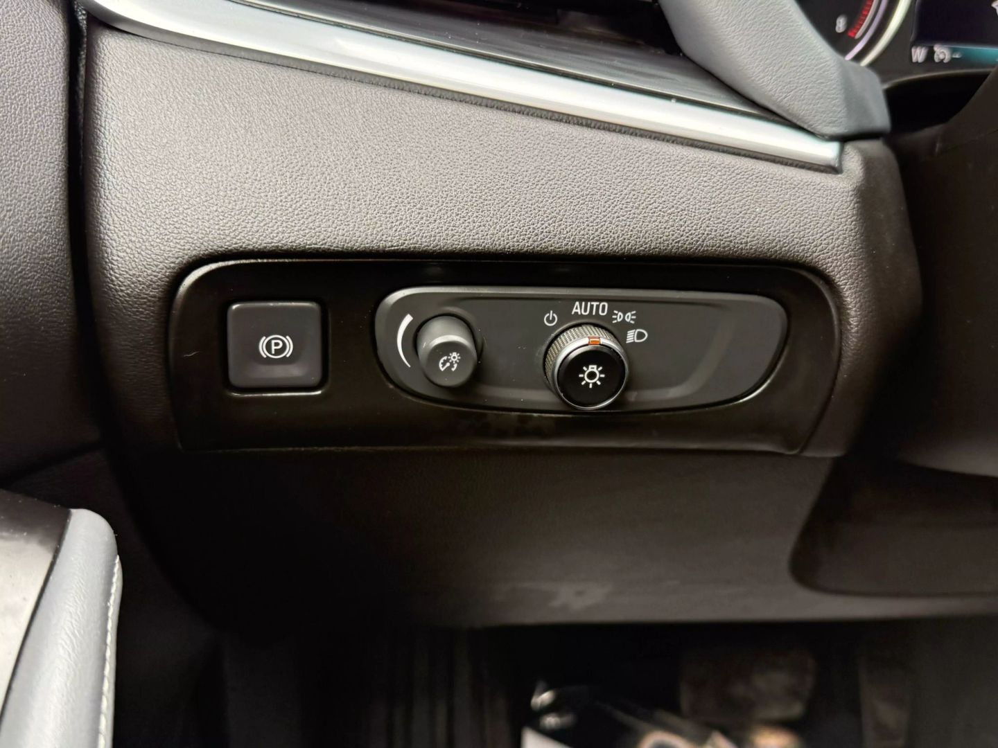 2019 Buick Enclave - Image 45