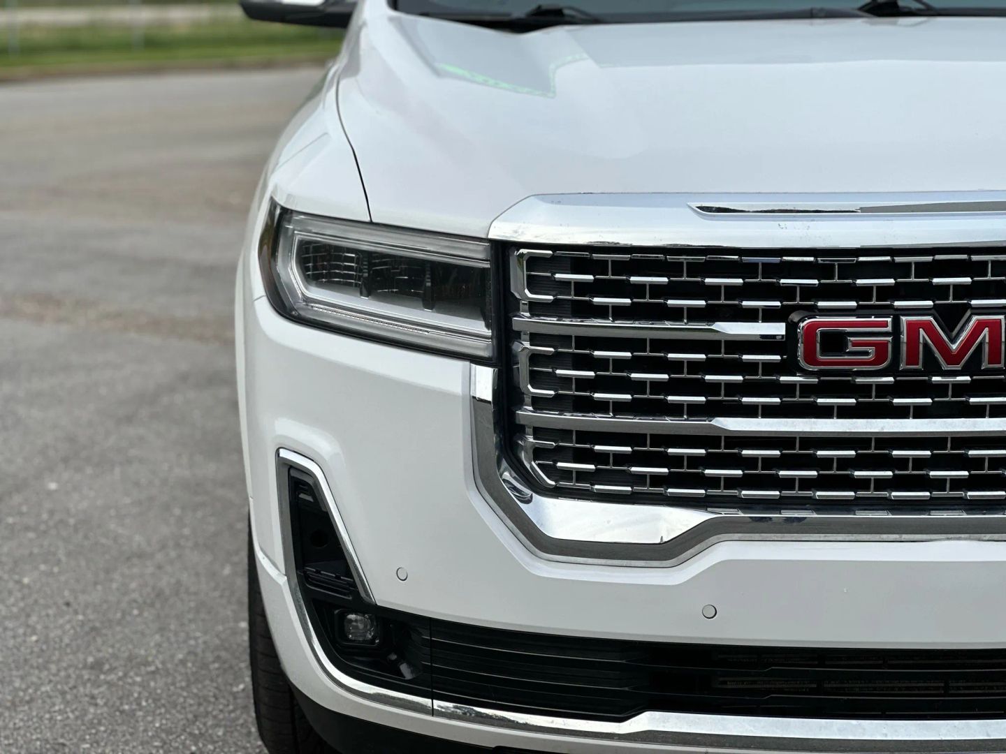 2020 GMC ACADIA SUV V6, 3.6 LITER DENALI SPORT UTILITY 4D