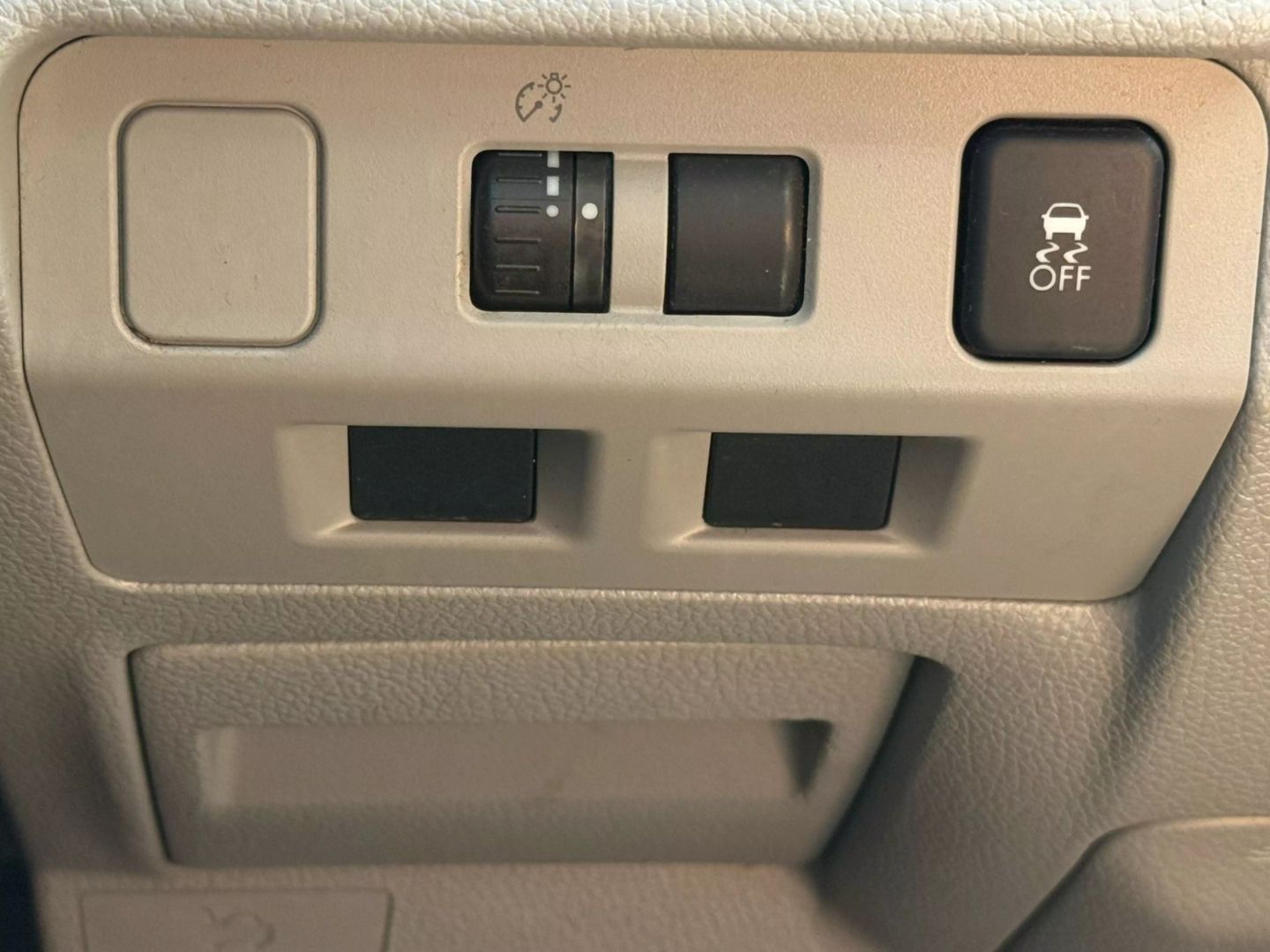 2015 Subaru Forester - Image 41