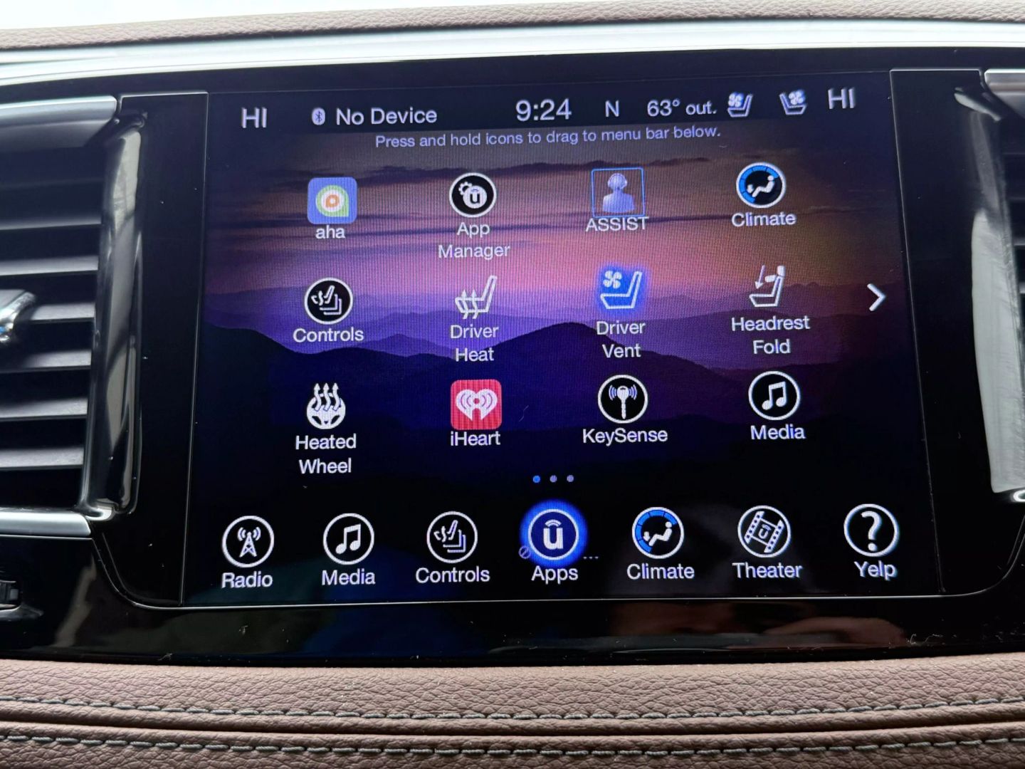 2017 Chrysler Pacifica - Image 50