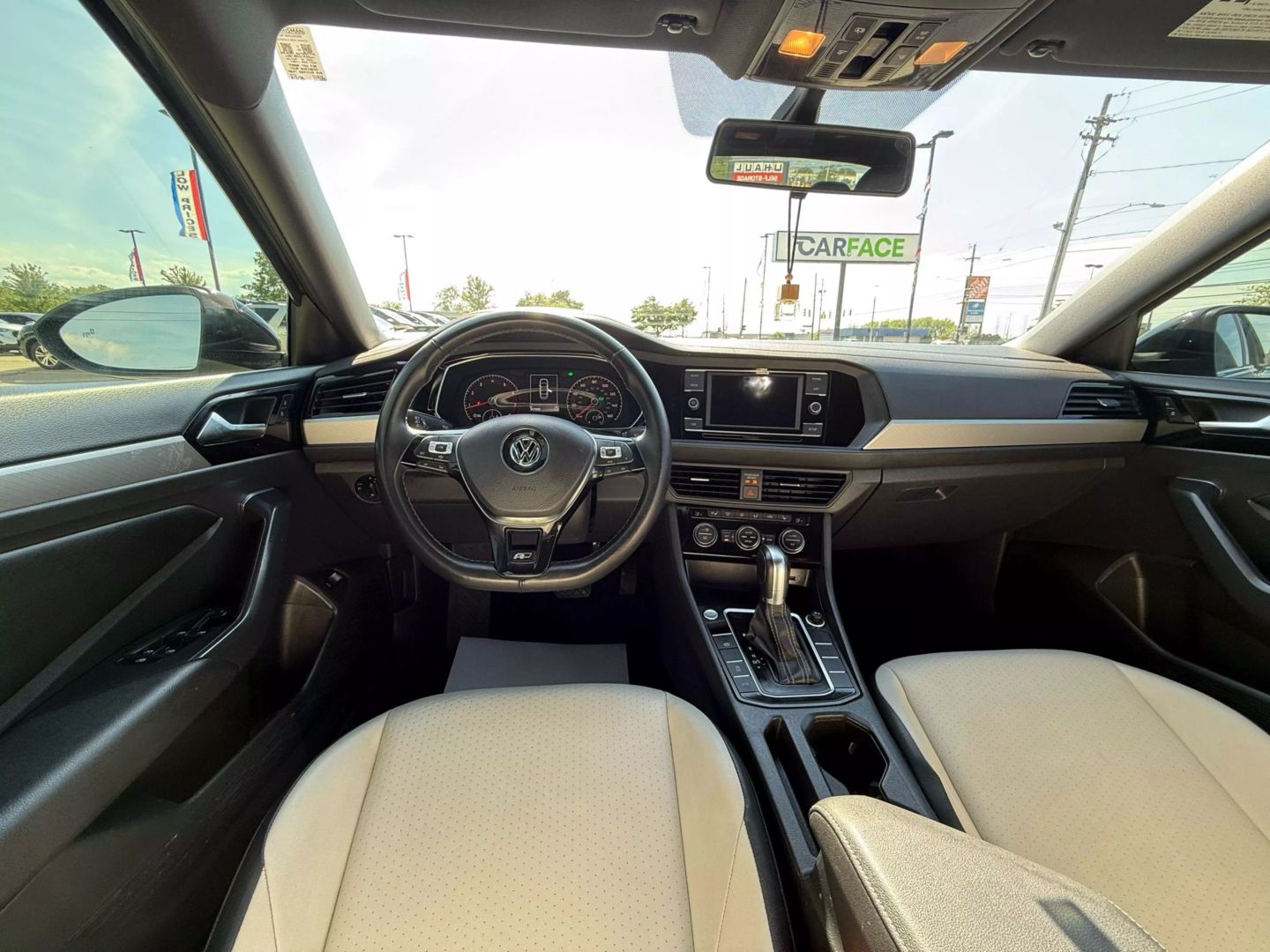 2019 Volkswagen Jetta - Image 25