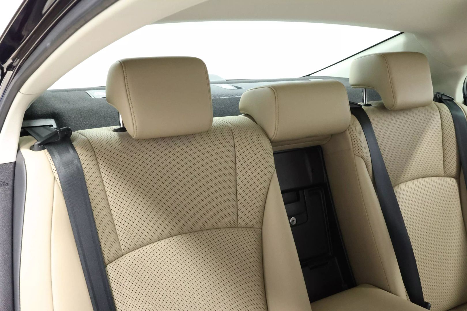 2020 Lexus Es - Image 70