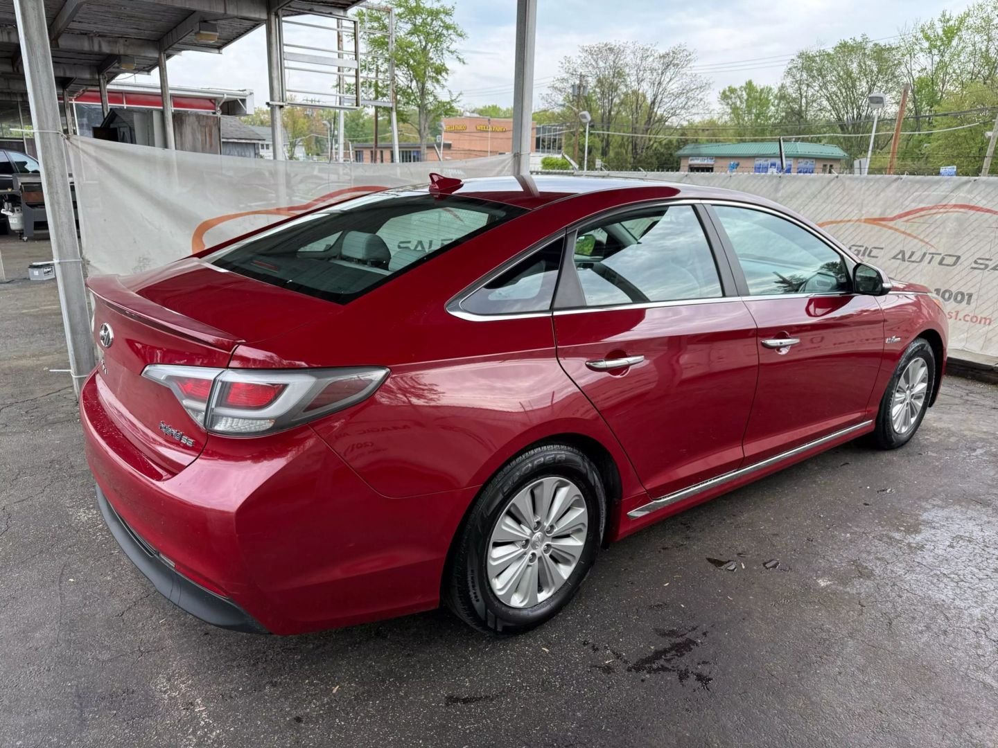2016 Hyundai Sonata Hybrid - Image 13