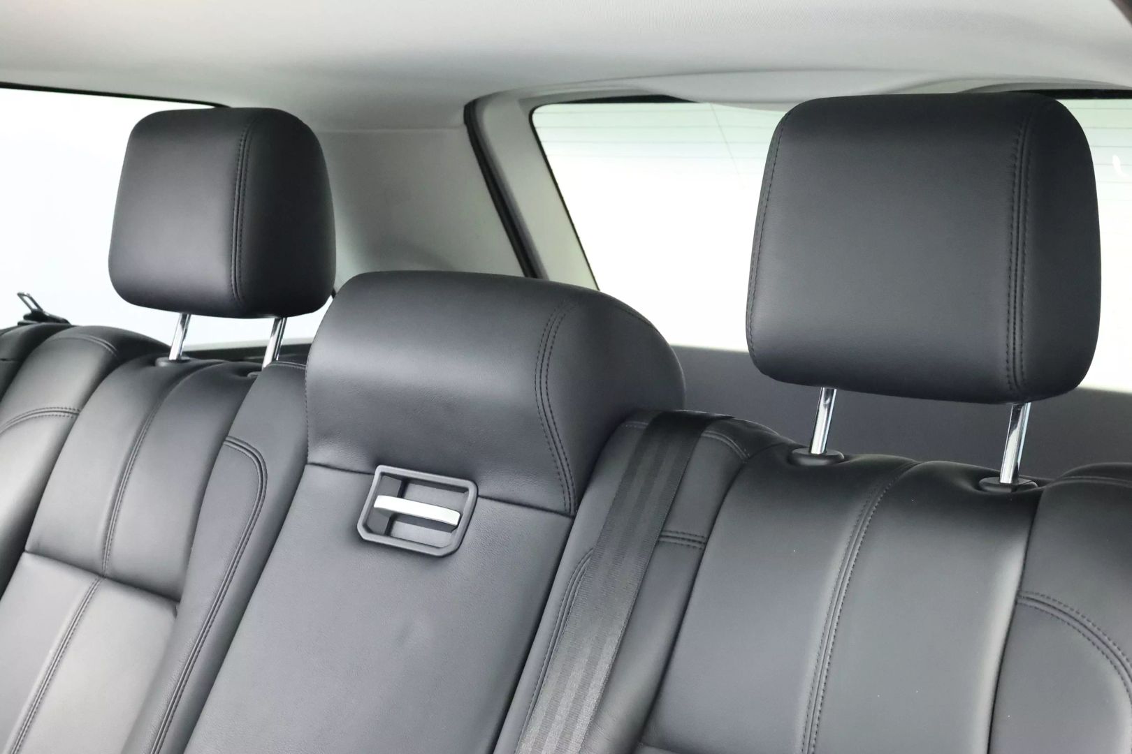 2016 Land Rover Range Rover - Image 62