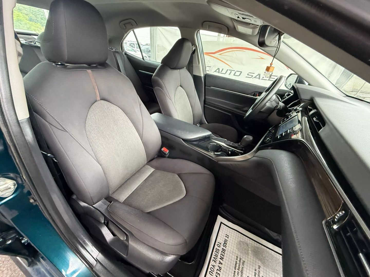 2019 Toyota Camry - Image 26
