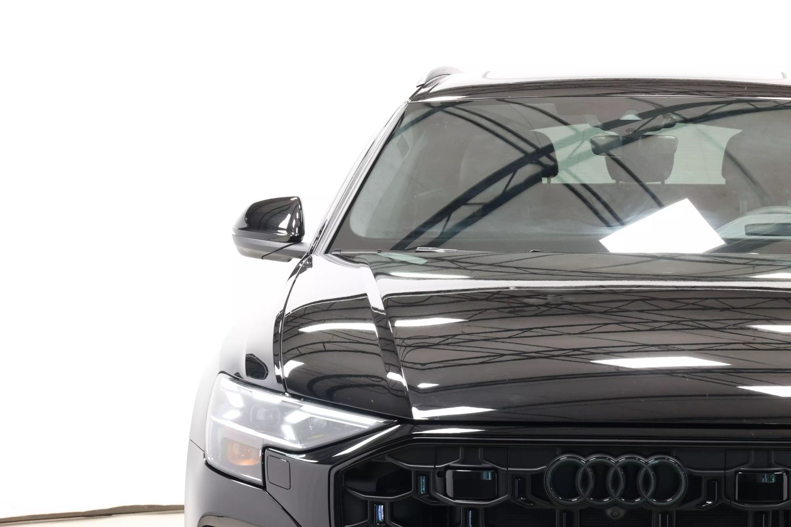 2025 Audi Q8 - Image 104