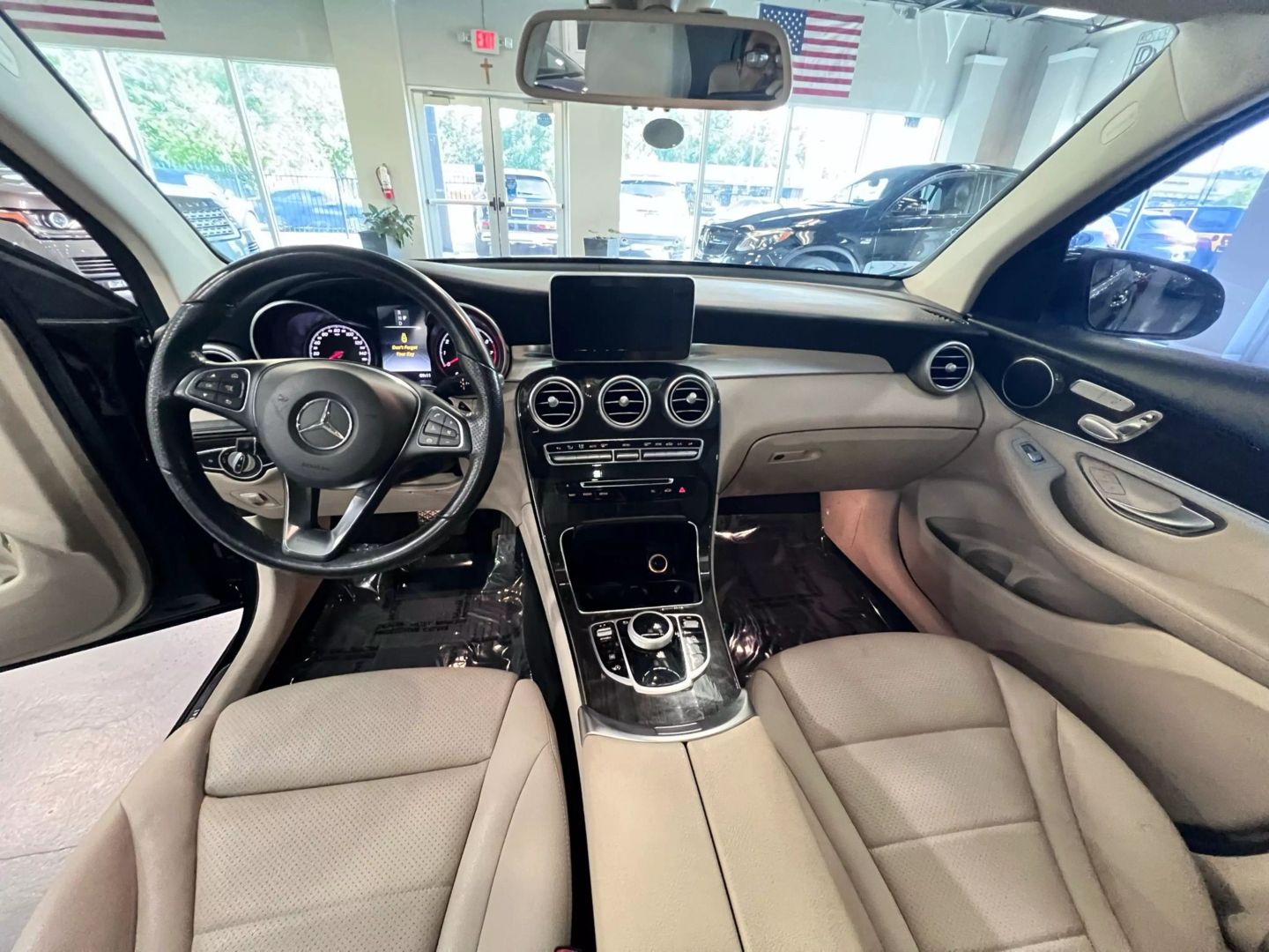 2019 Mercedes-benz Glc Glc 300 Sport Utility 4d - Image 12