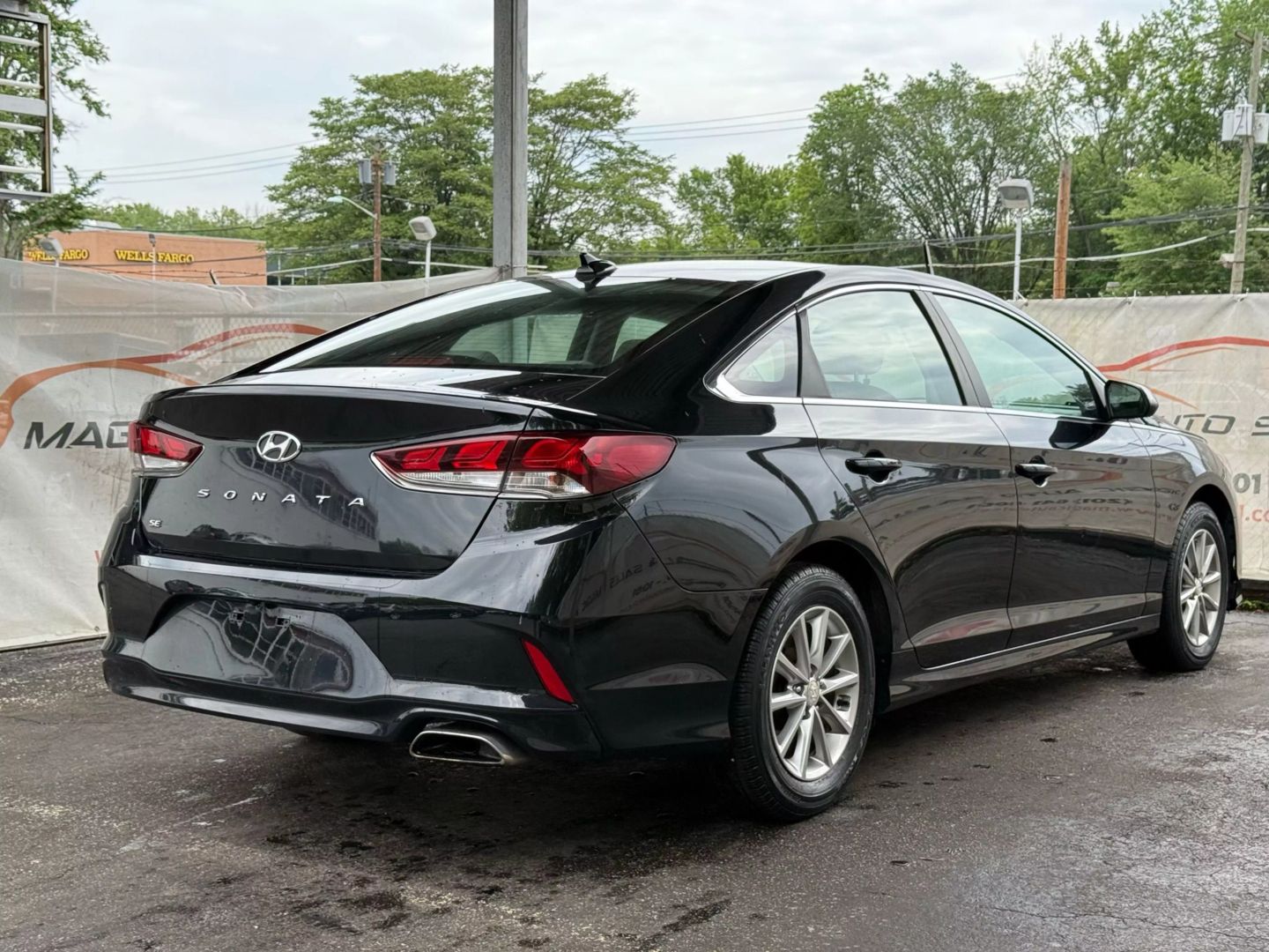 2019 Hyundai Sonata - Image 11