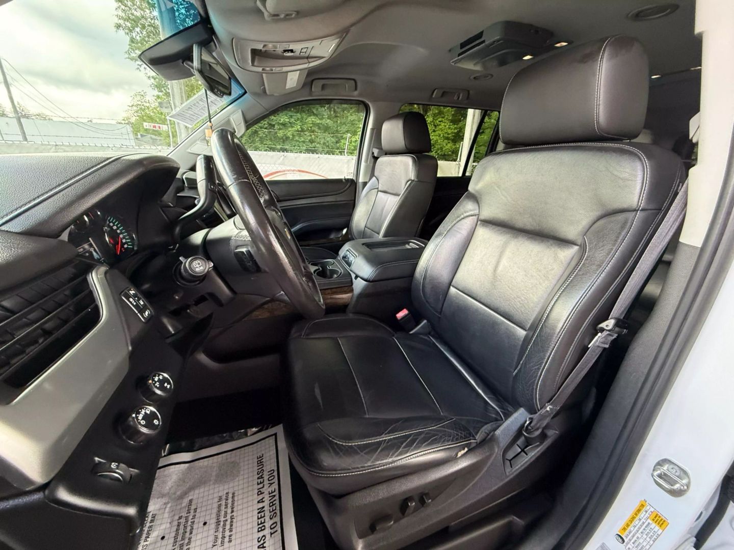 2015 Chevrolet Suburban - Image 16