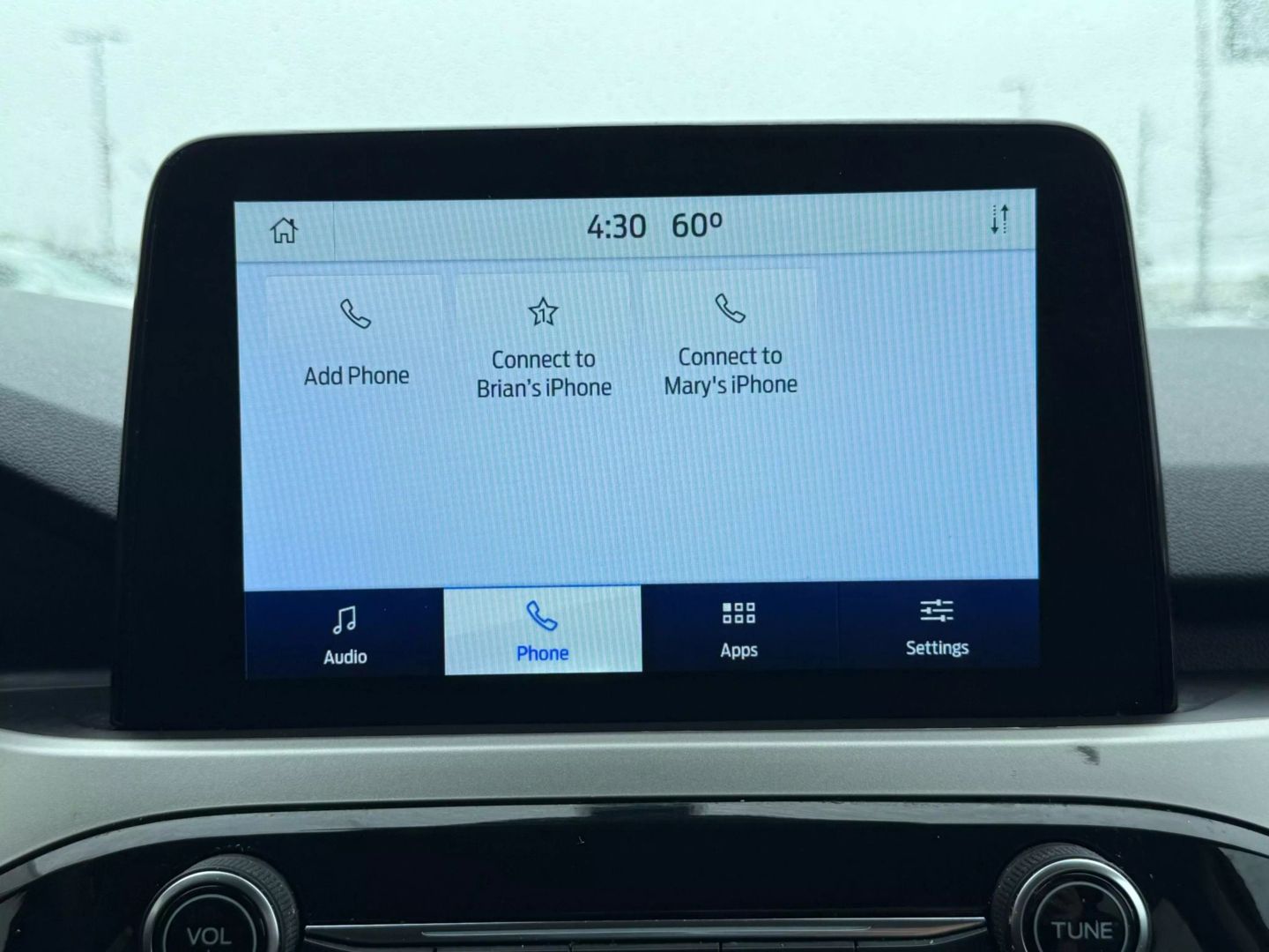 2020 Ford Escape - Image 30