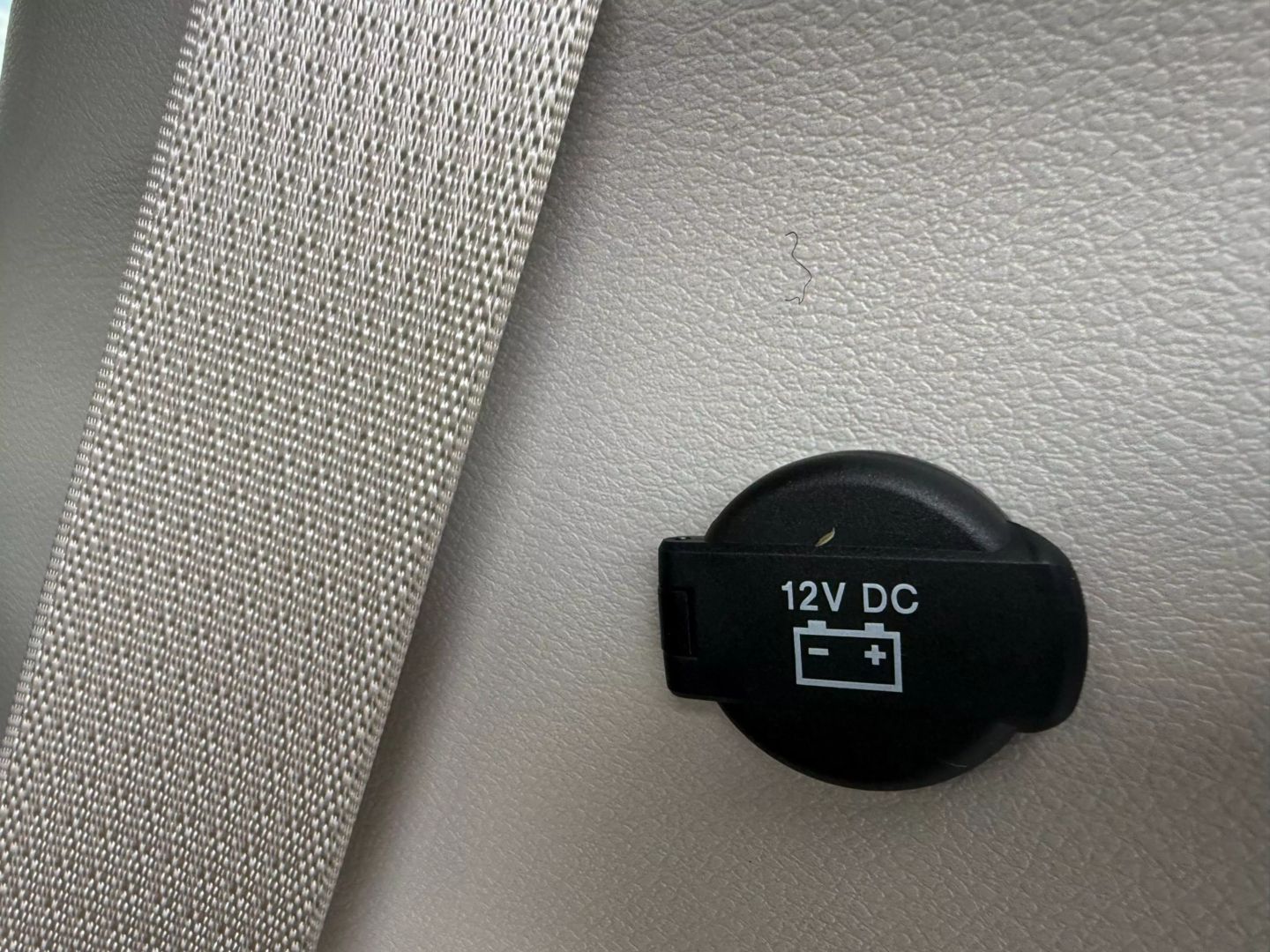 2022 Chrysler Pacifica - Image 16