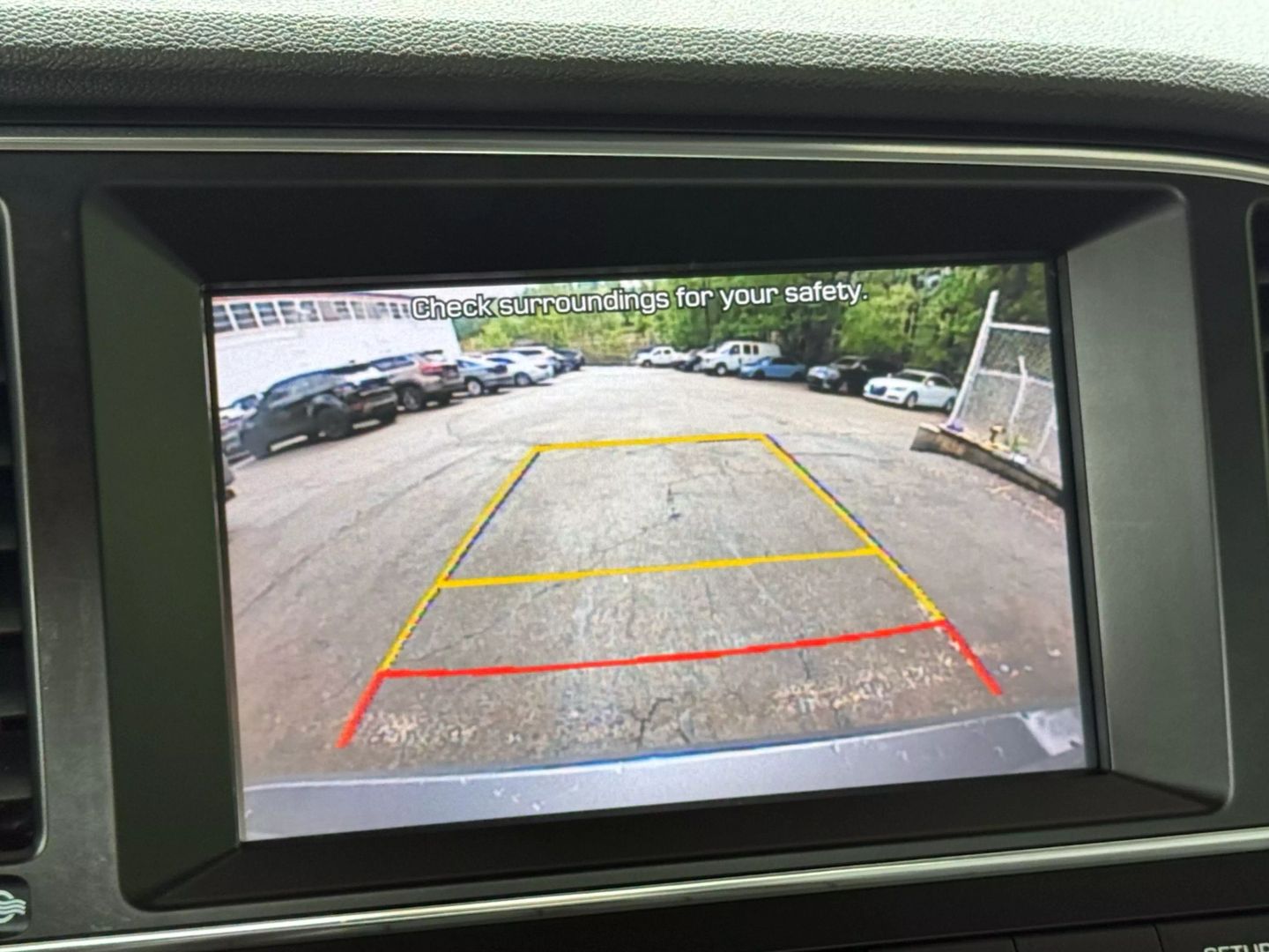 2018 Hyundai Elantra - Image 35