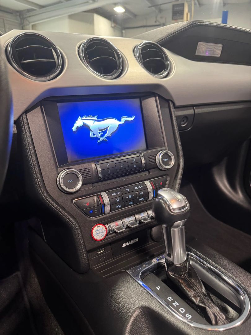 2017 Ford Mustang Gt Premium Convertible 2d - Image 10