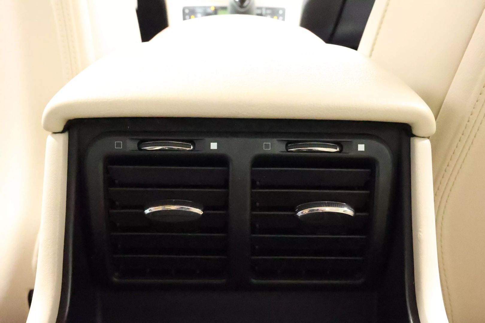 2013 Maserati Granturismo - Image 80