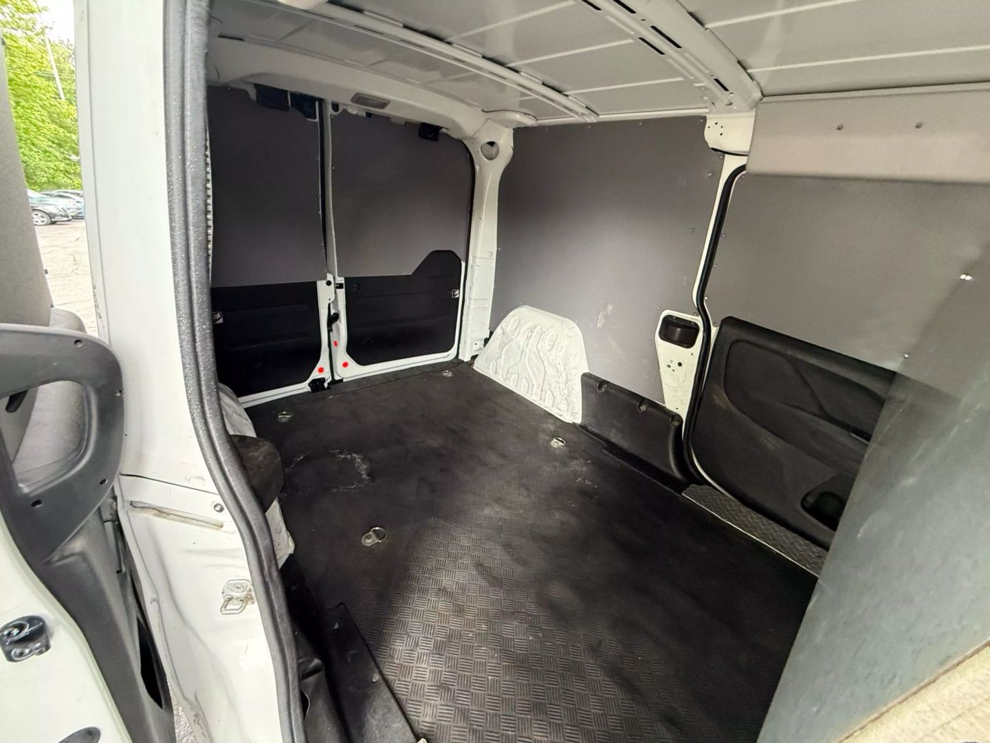 2021 Ram Promaster City Tradesman - Image 21