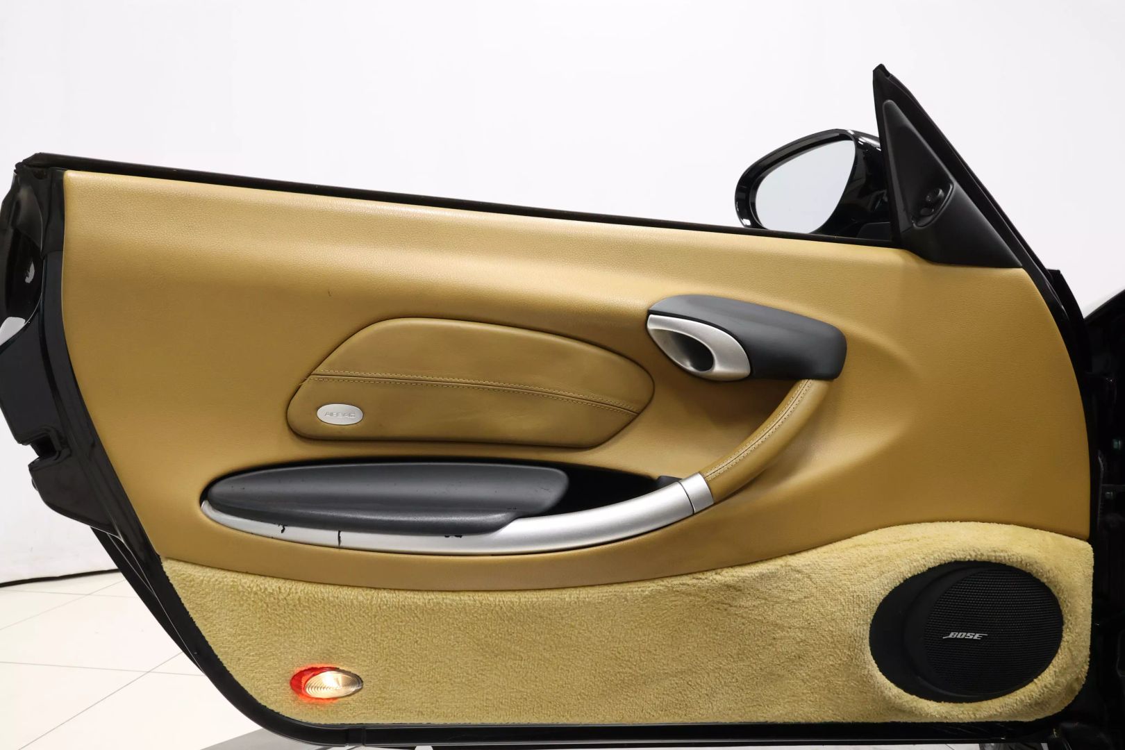 2003 Porsche Boxster - Image 9