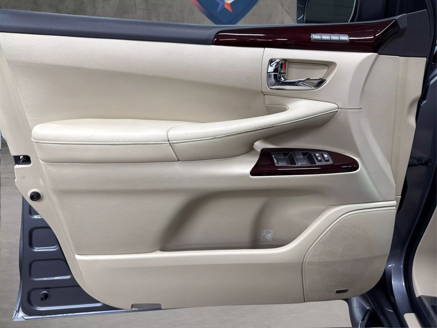 2013 Lexus Lx - Image 43