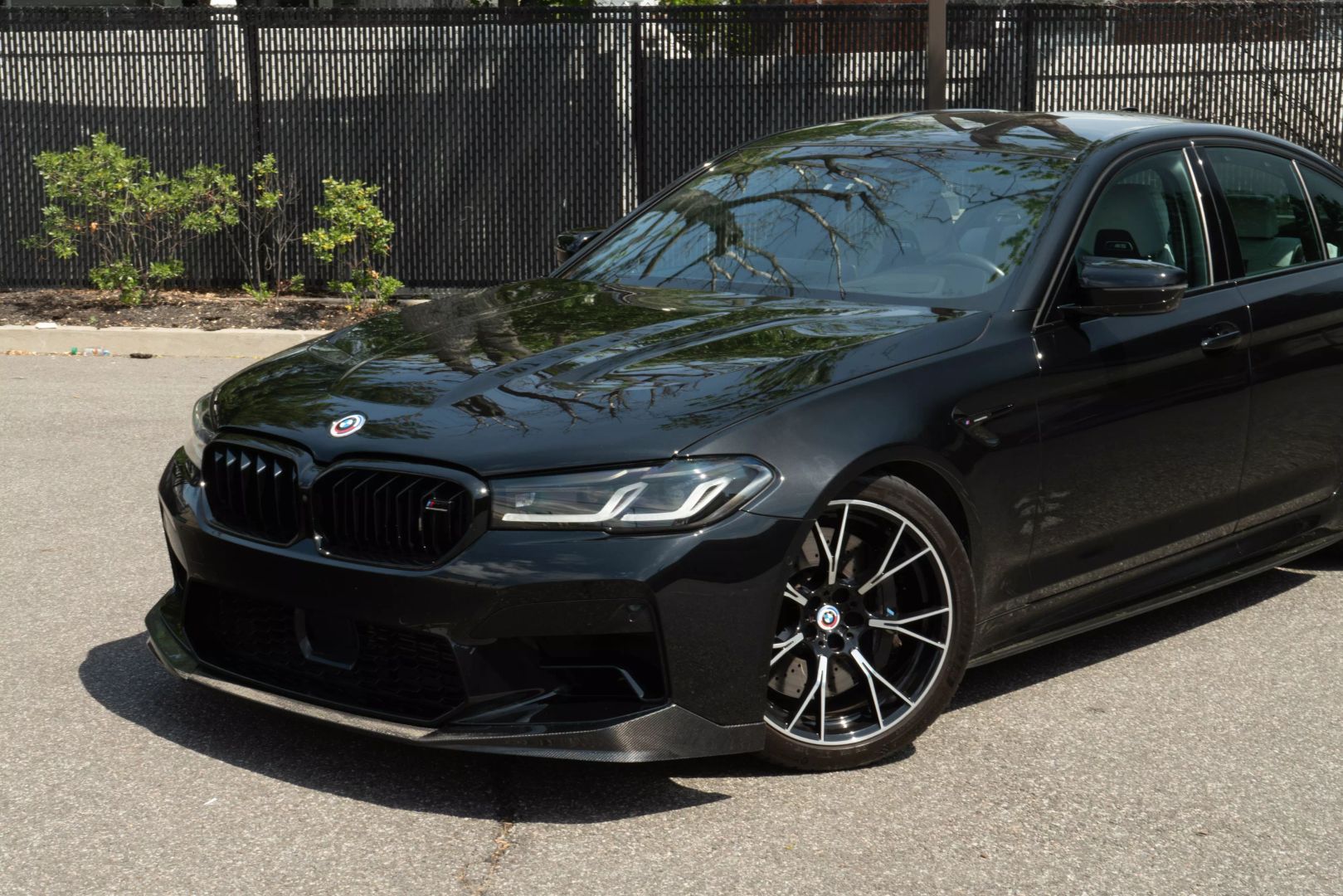 2022 Bmw M5 - Image 9