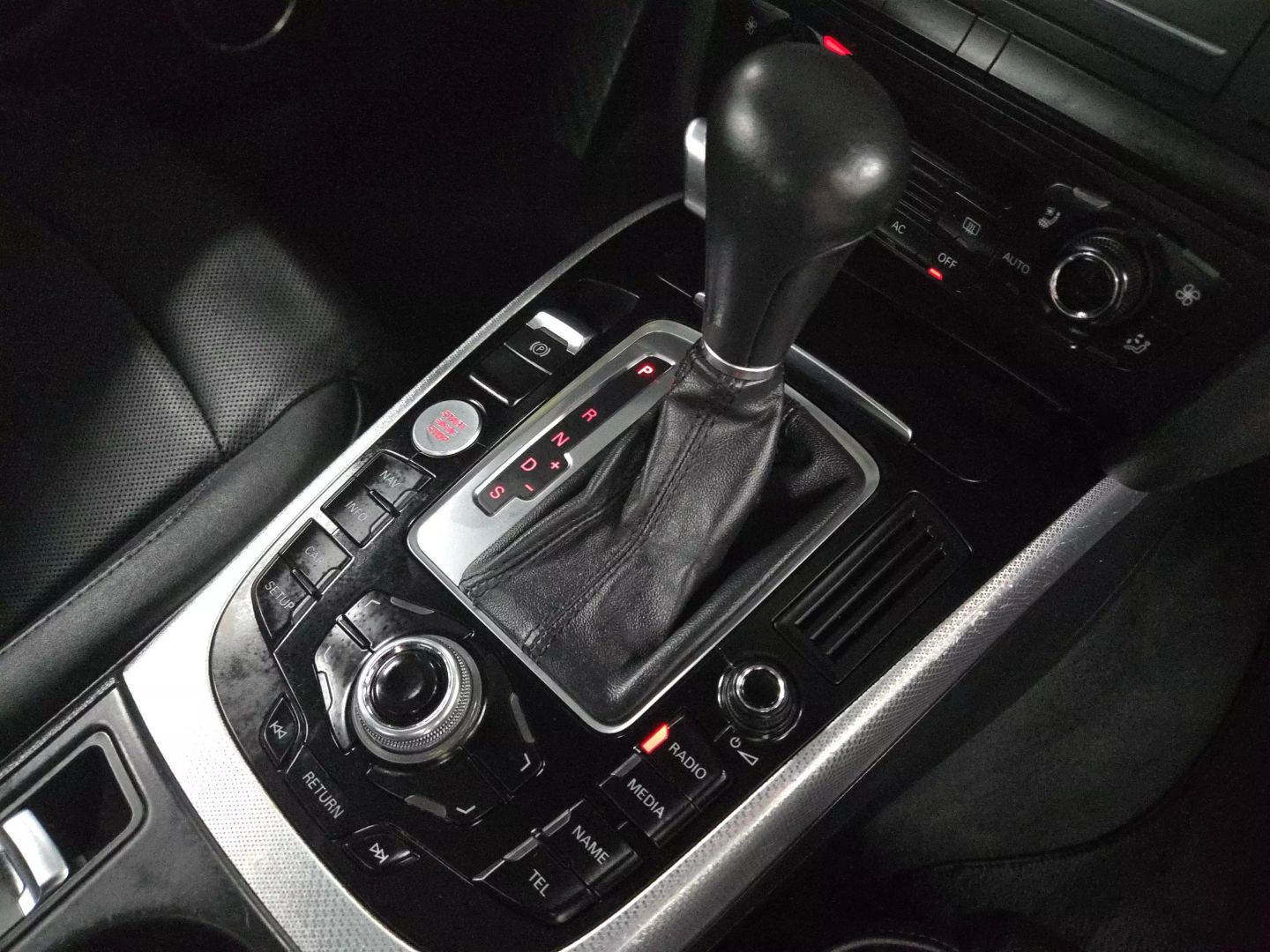 2011 Audi A5 - Image 27