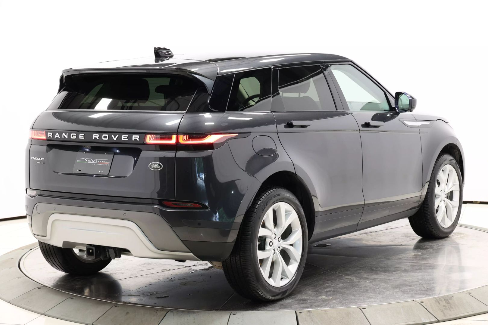 2020 Land Rover Range Rover Evoque - Image 4