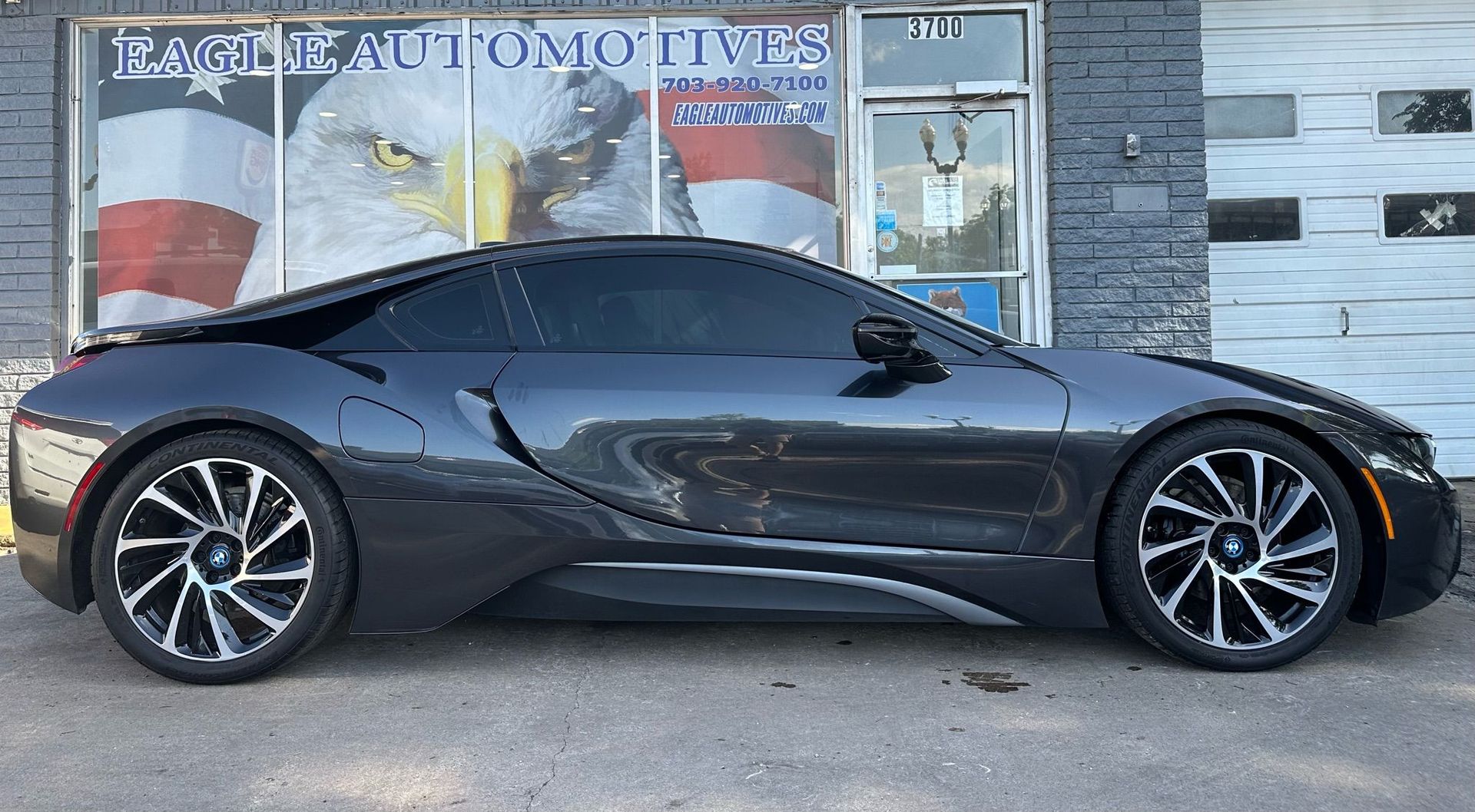 Used 2015 BMW i8 Pure Impulse World with VIN WBY2Z2C58FV391670 for sale in Arlington, VA