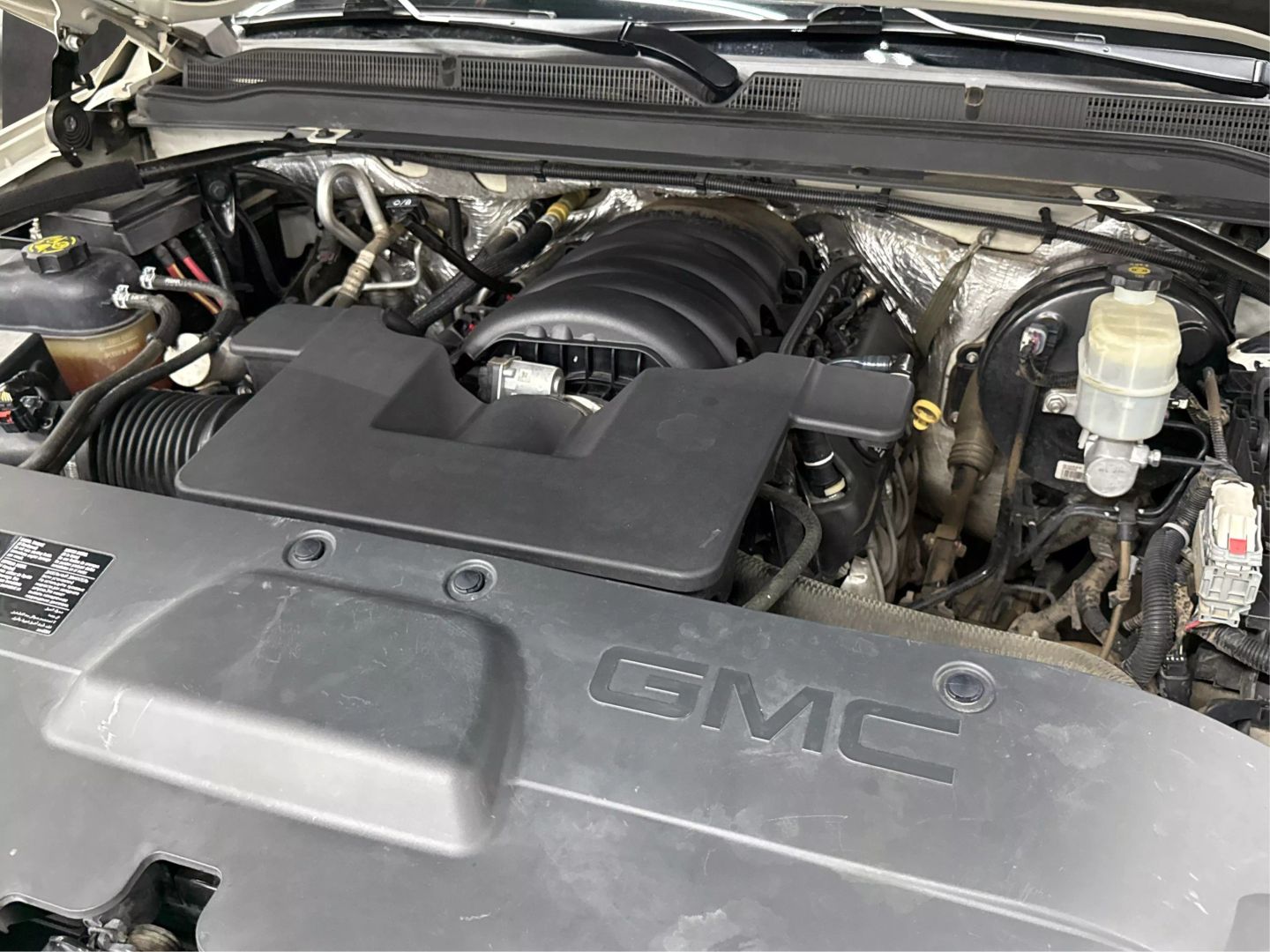 2015 Gmc Yukon - Image 9