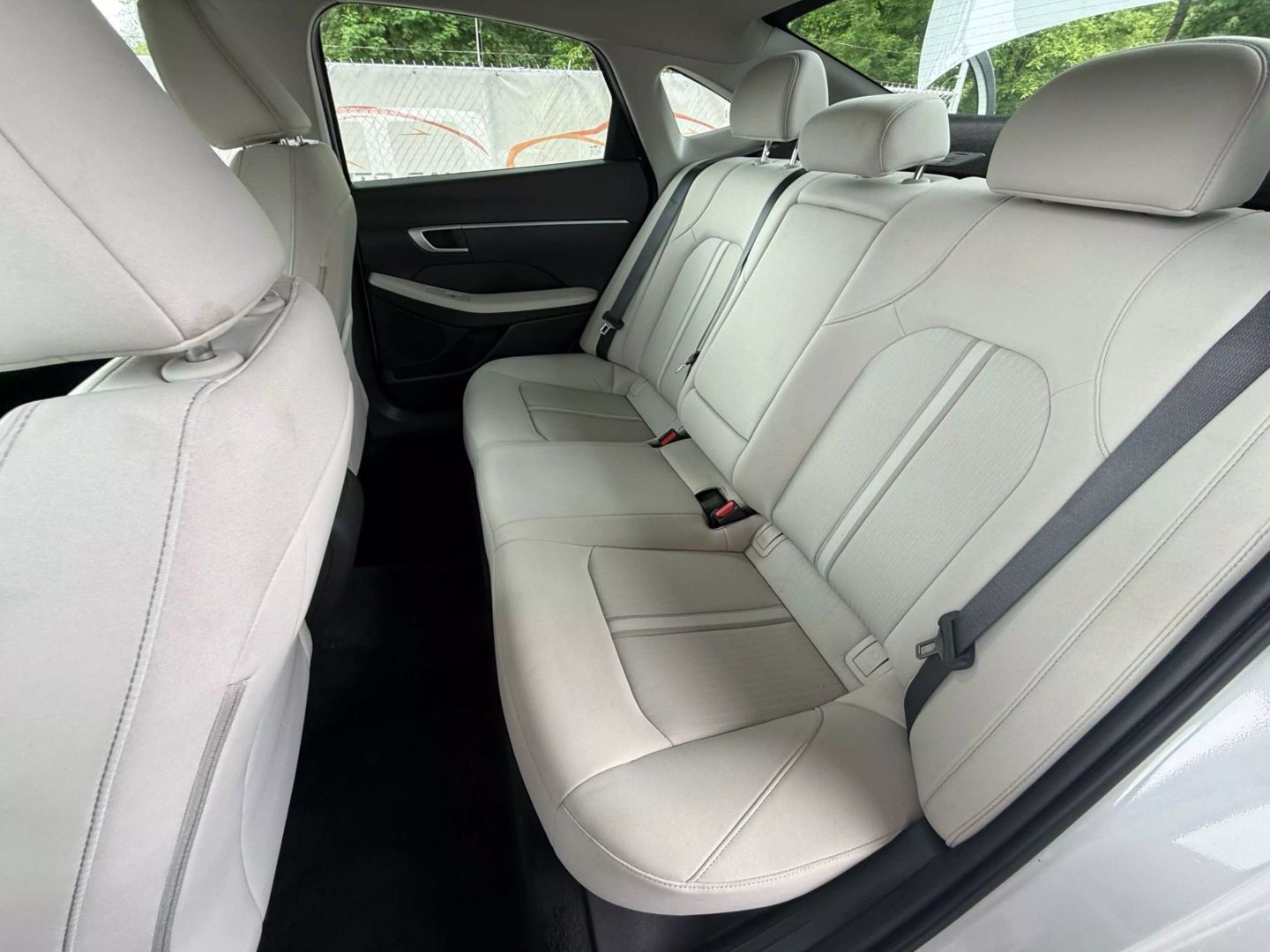 2025 Hyundai Sonata - Image 19