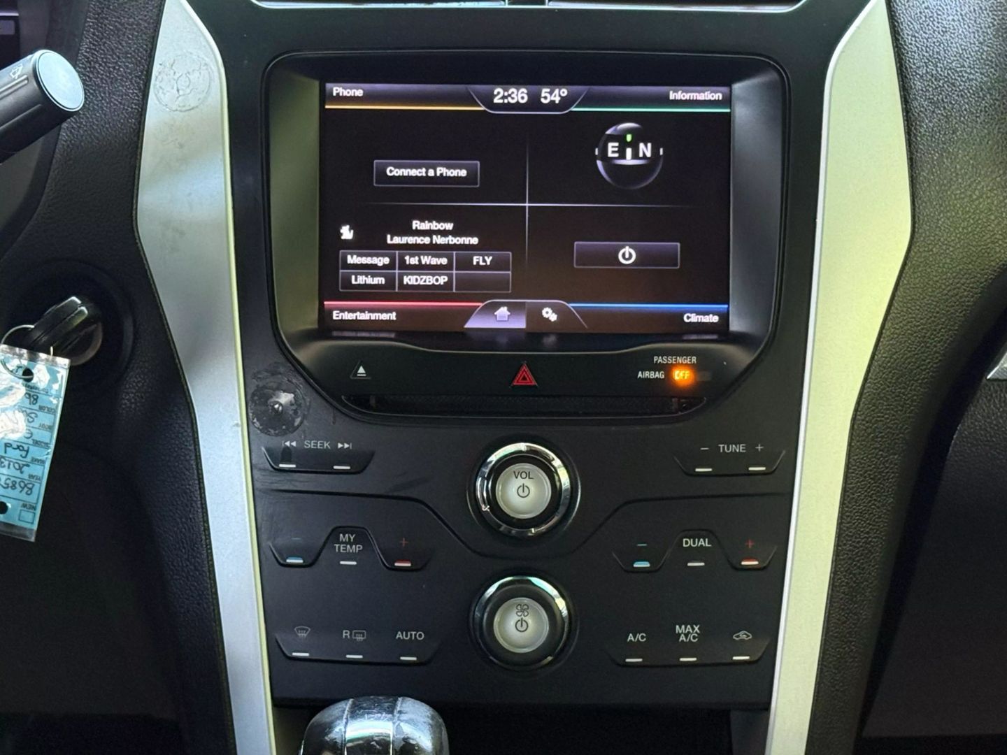 2013 Ford Explorer - Image 29
