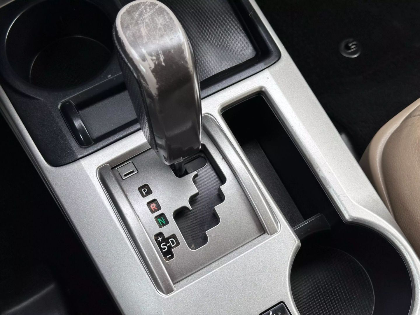 2013 Toyota 4runner - Image 36
