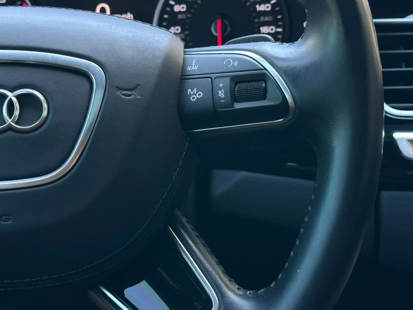2016 Audi A8 - Image 32