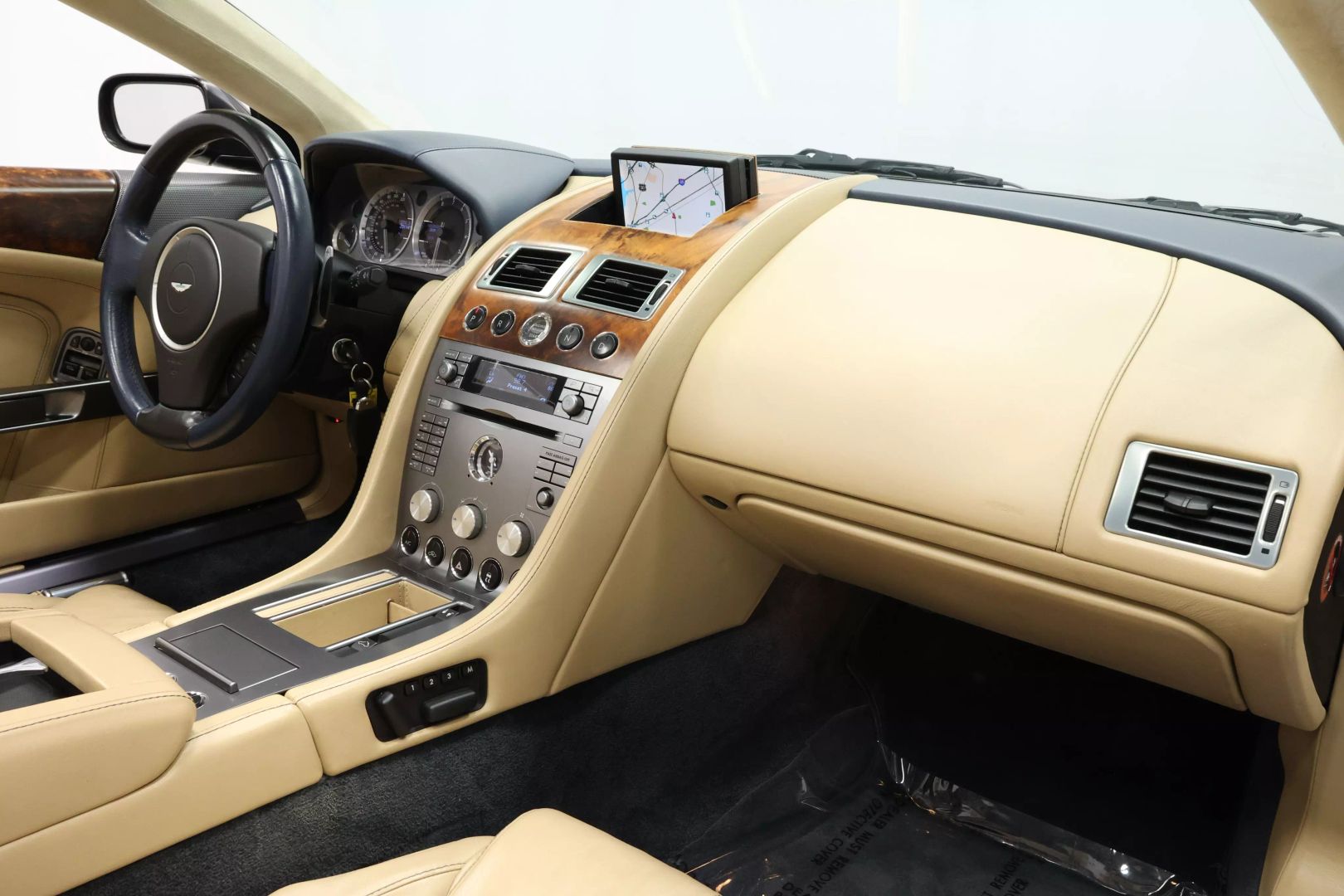 2008 Aston Martin Db9 - Image 78