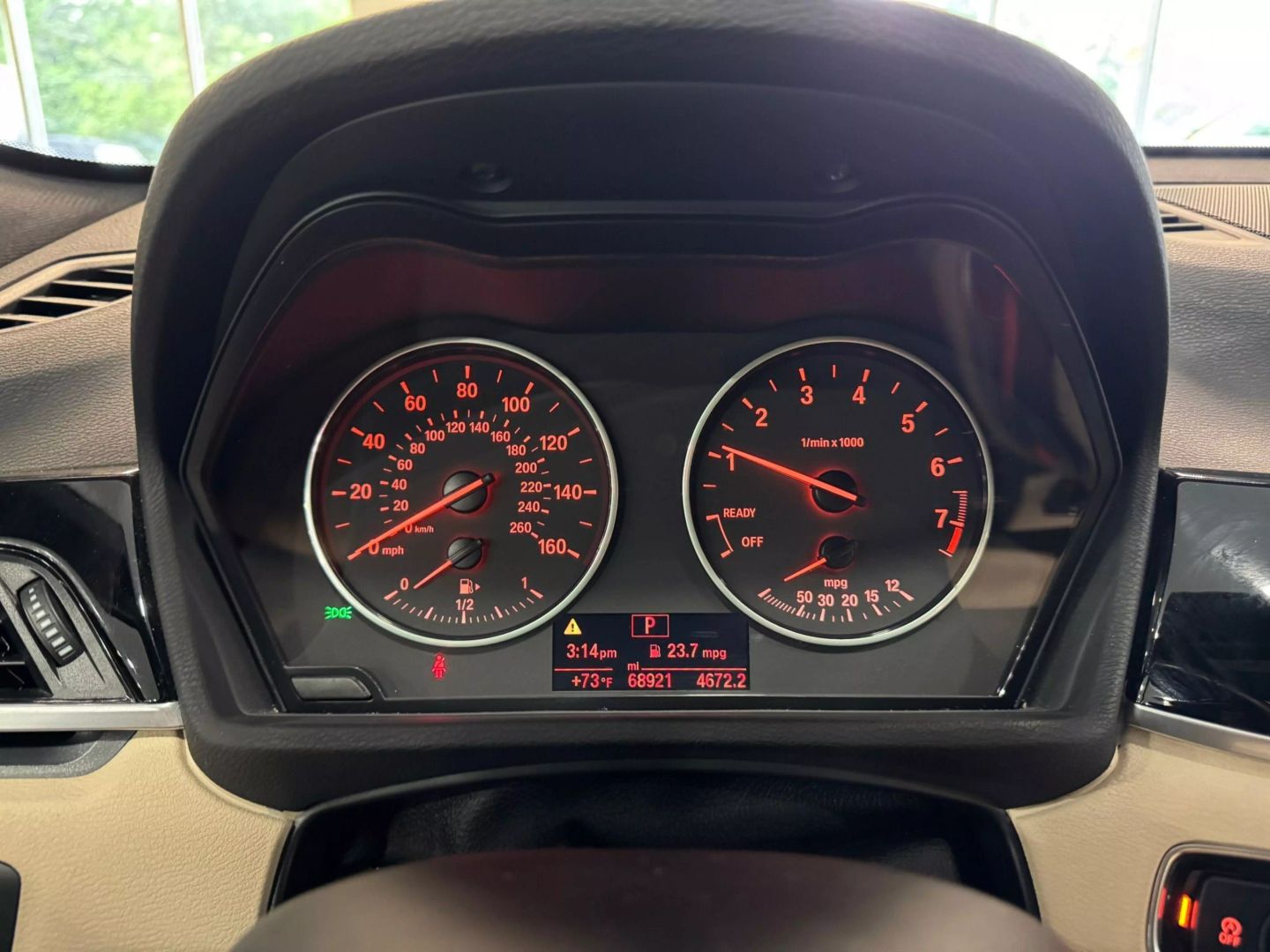 2016 Bmw X1 Xdrive28i Sport Utility 4d - Image 11