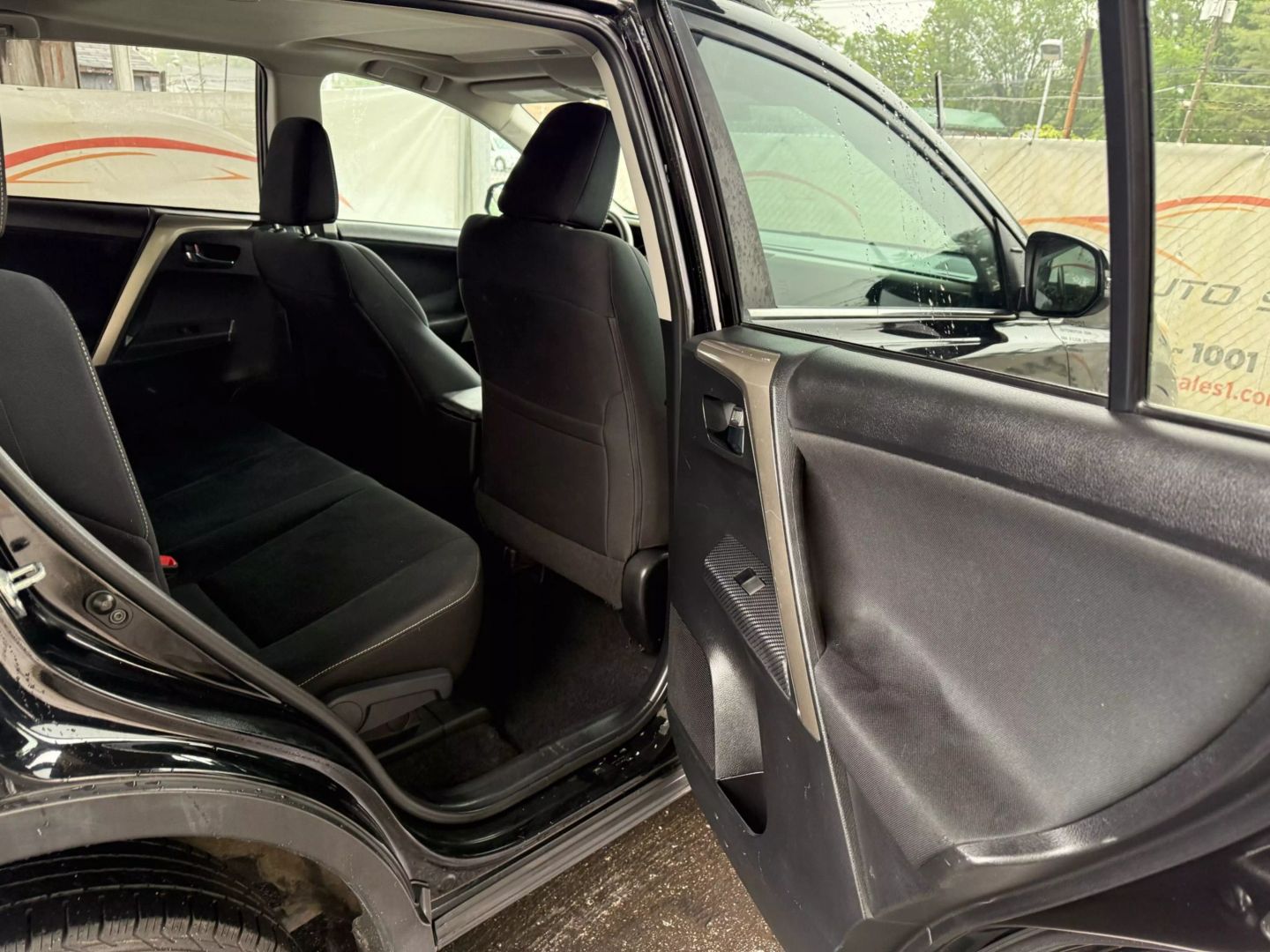 2015 Toyota Rav4 - Image 21
