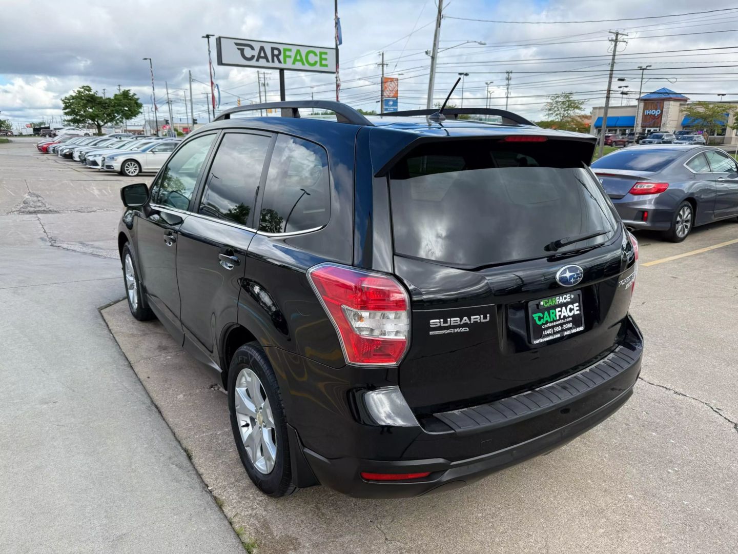 2015 Subaru Forester - Image 8