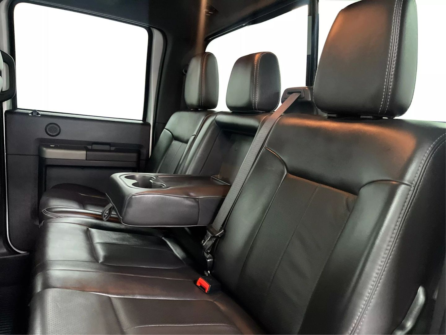 2011 Ford F350 Super Duty Crew Cab - Image 15