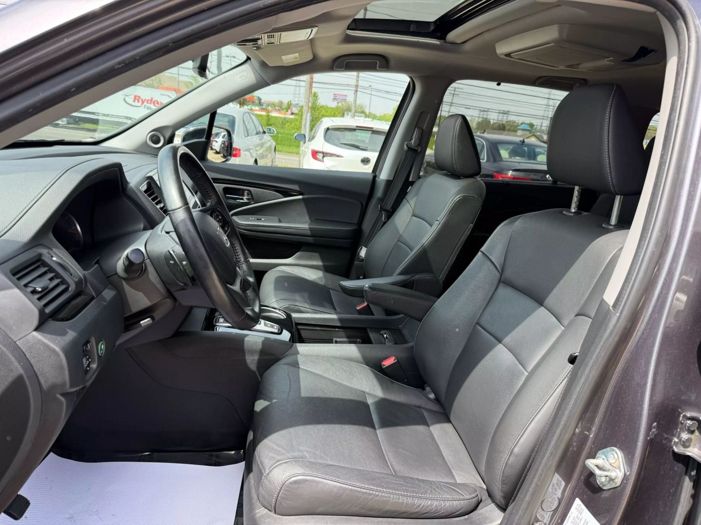 2021 Honda Pilot - Image 18
