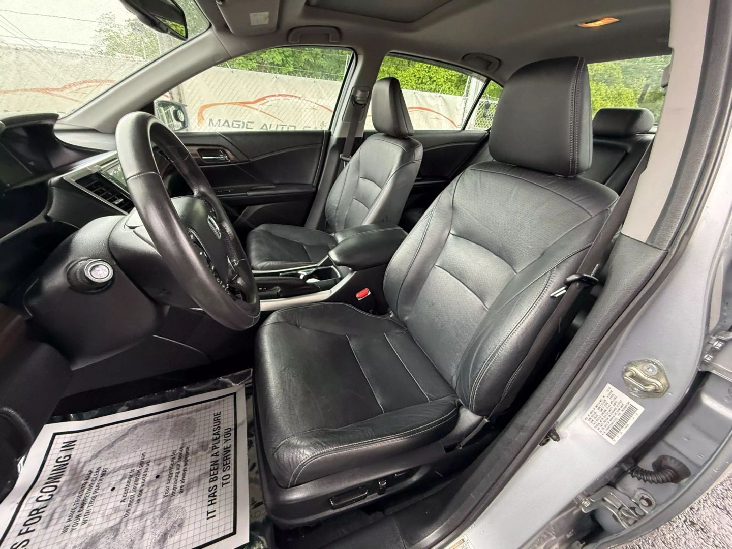 2017 Honda Accord - Image 16