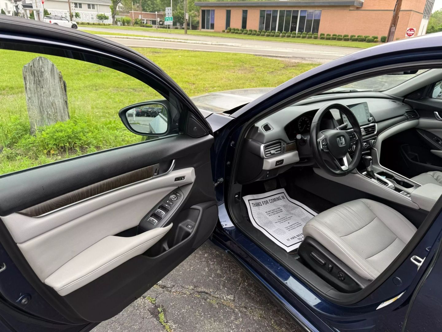 2018 Honda Accord - Image 14
