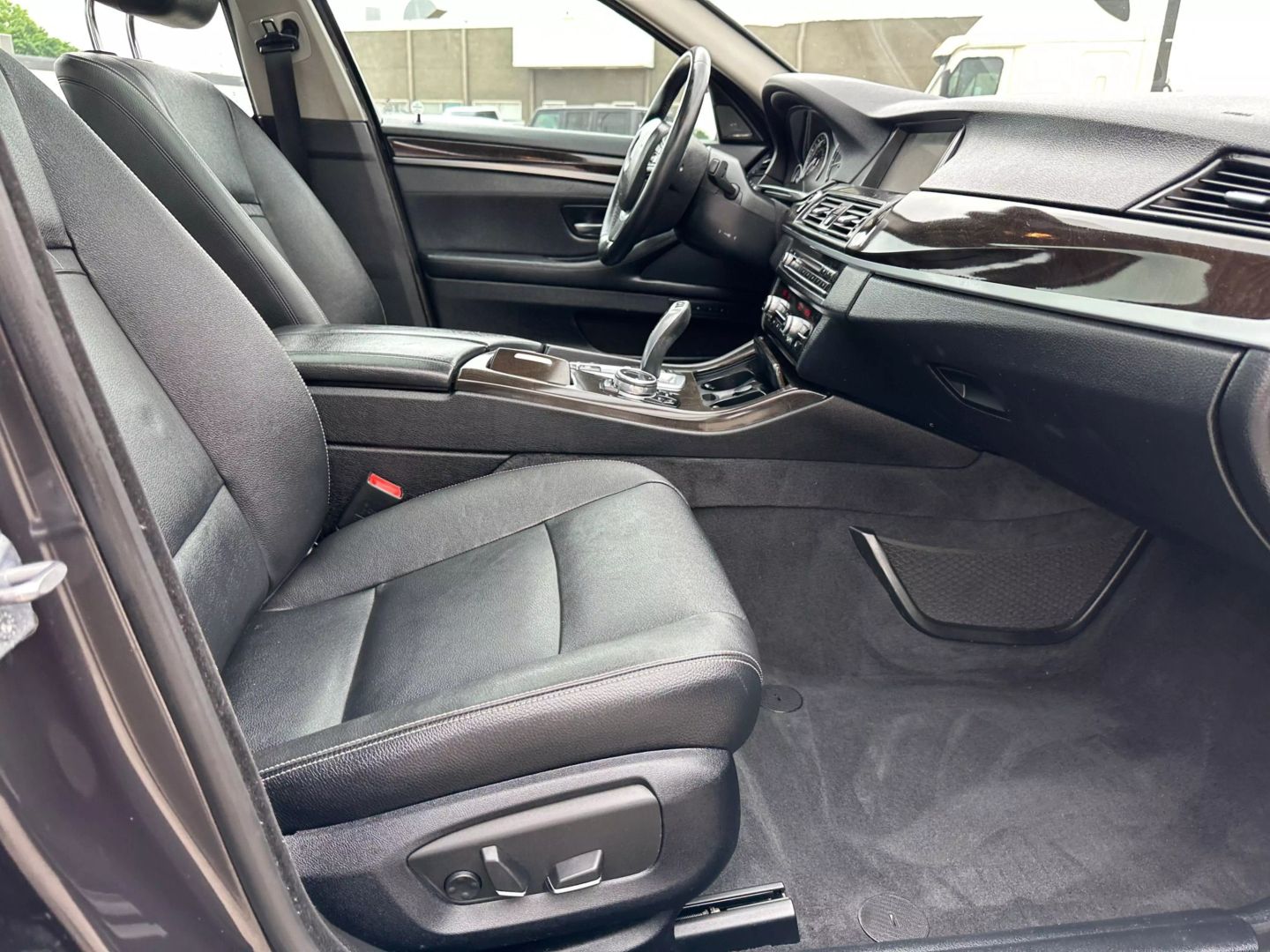 2014 Bmw 5 Series - Image 20