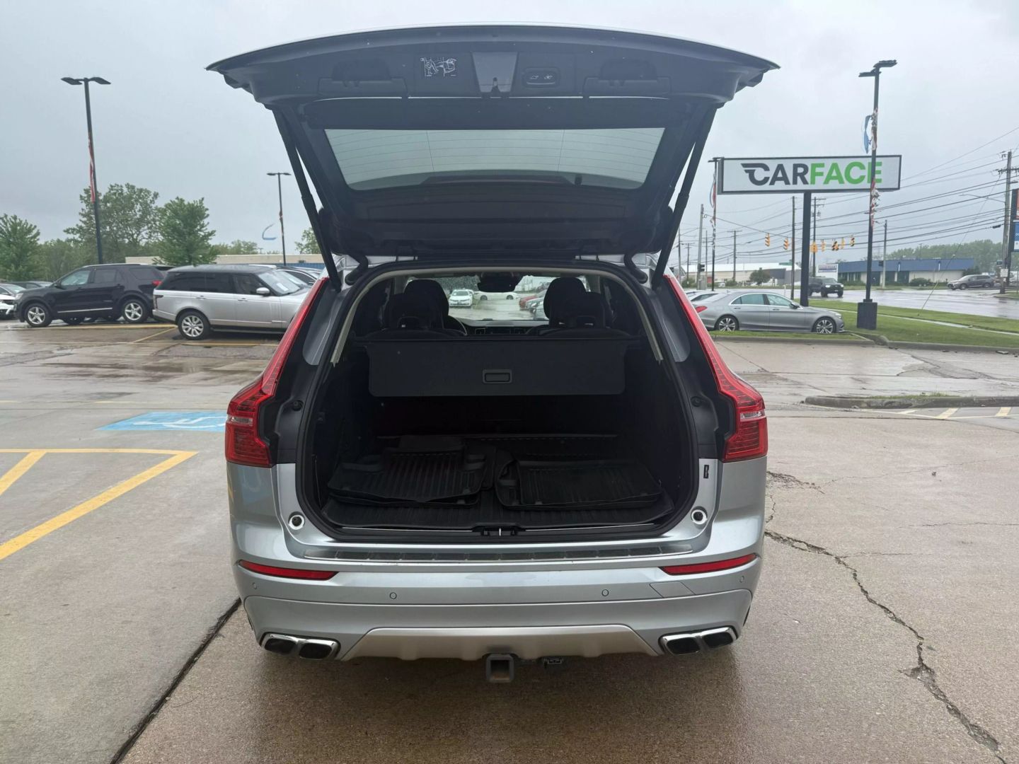 2018 Volvo Xc60 - Image 11