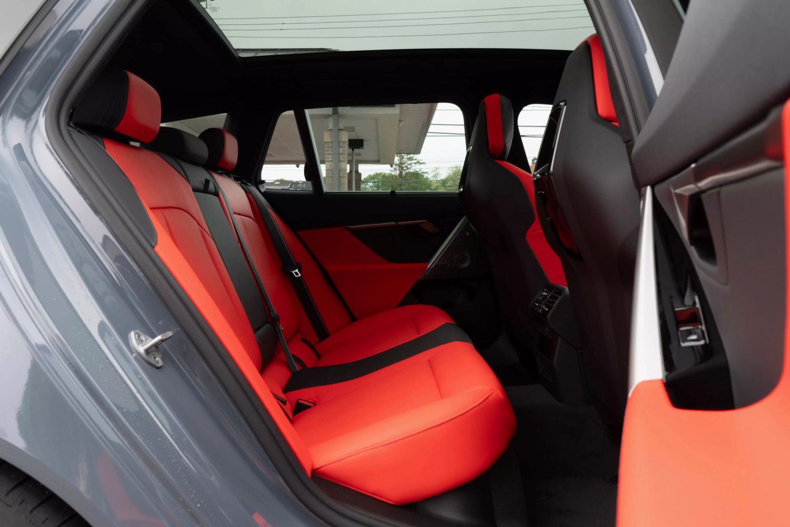 2025 Bmw M5 - Image 61